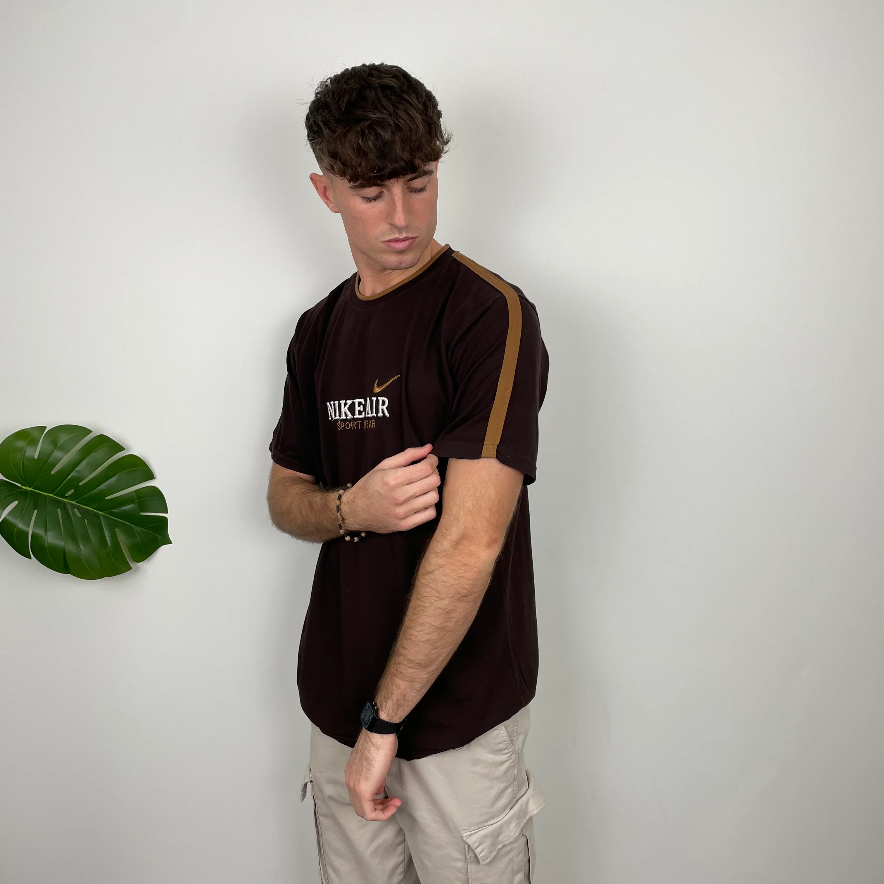 Nike Brown Spell Out T Shirt (L) - Image 8