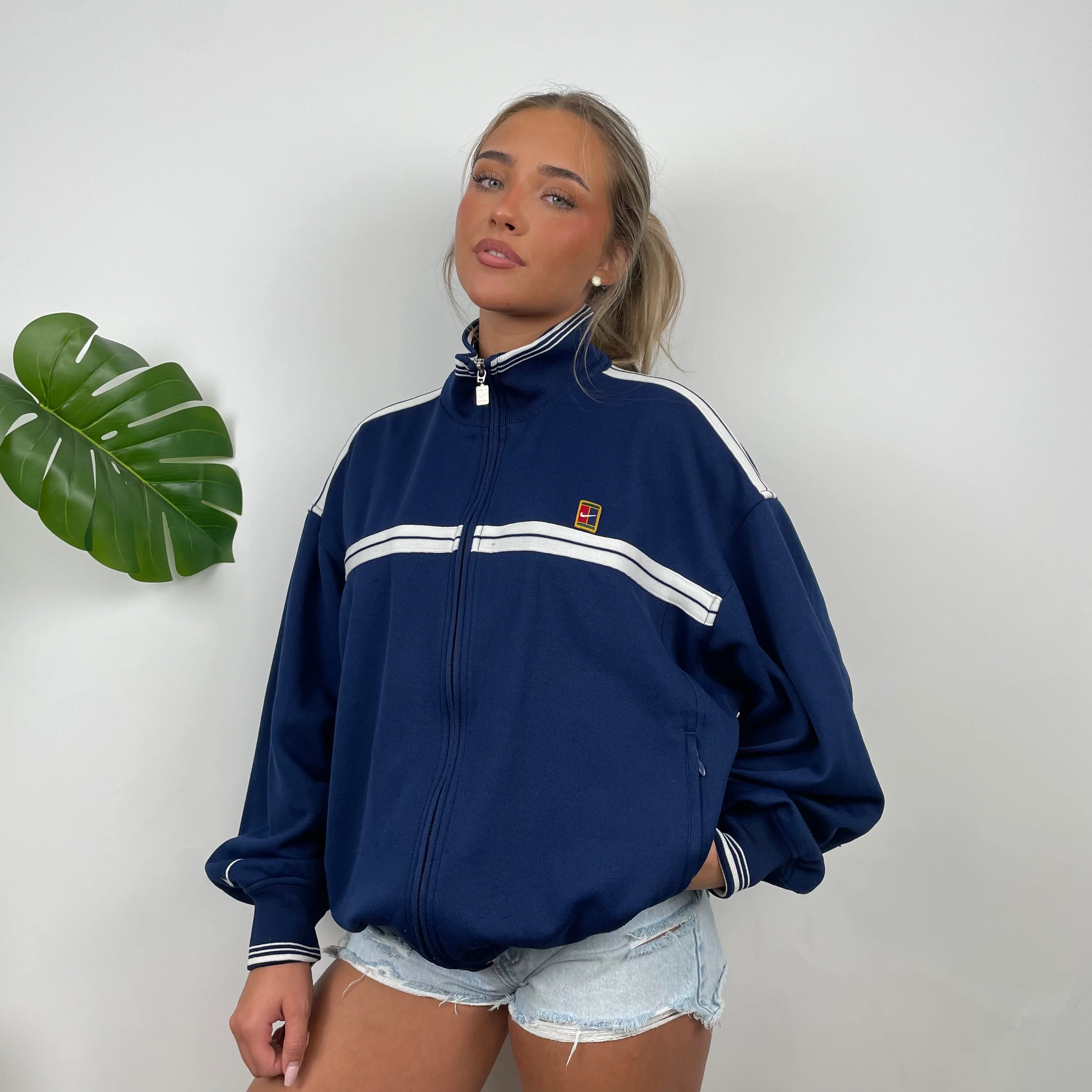 Nike Challenge Court RARE Navy Embroidered Swoosh Zip Up Sweatshirt (L) - Image 5