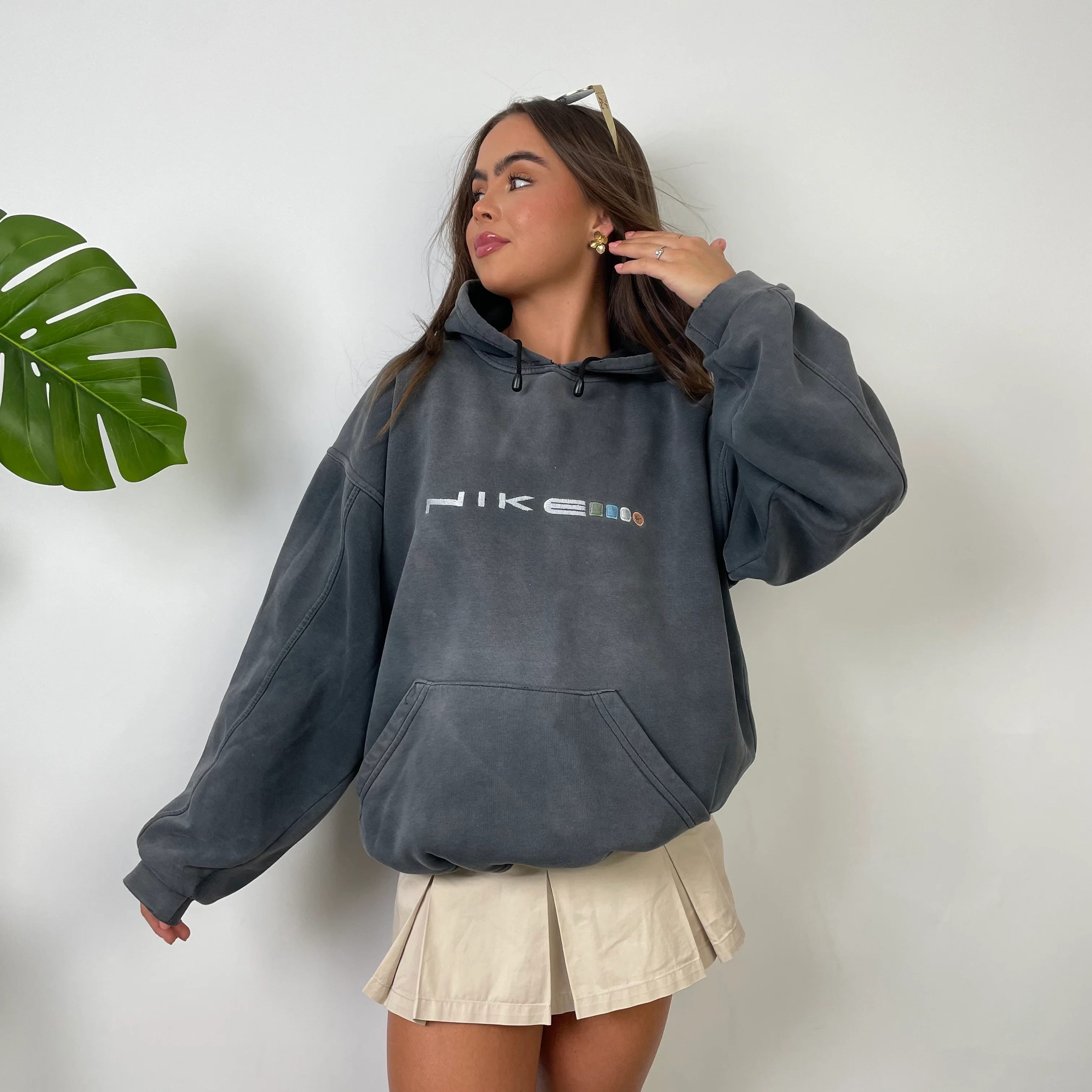 Nike Charcoal Grey Embroidered Spell Out Hoodie (XL) - Image 7