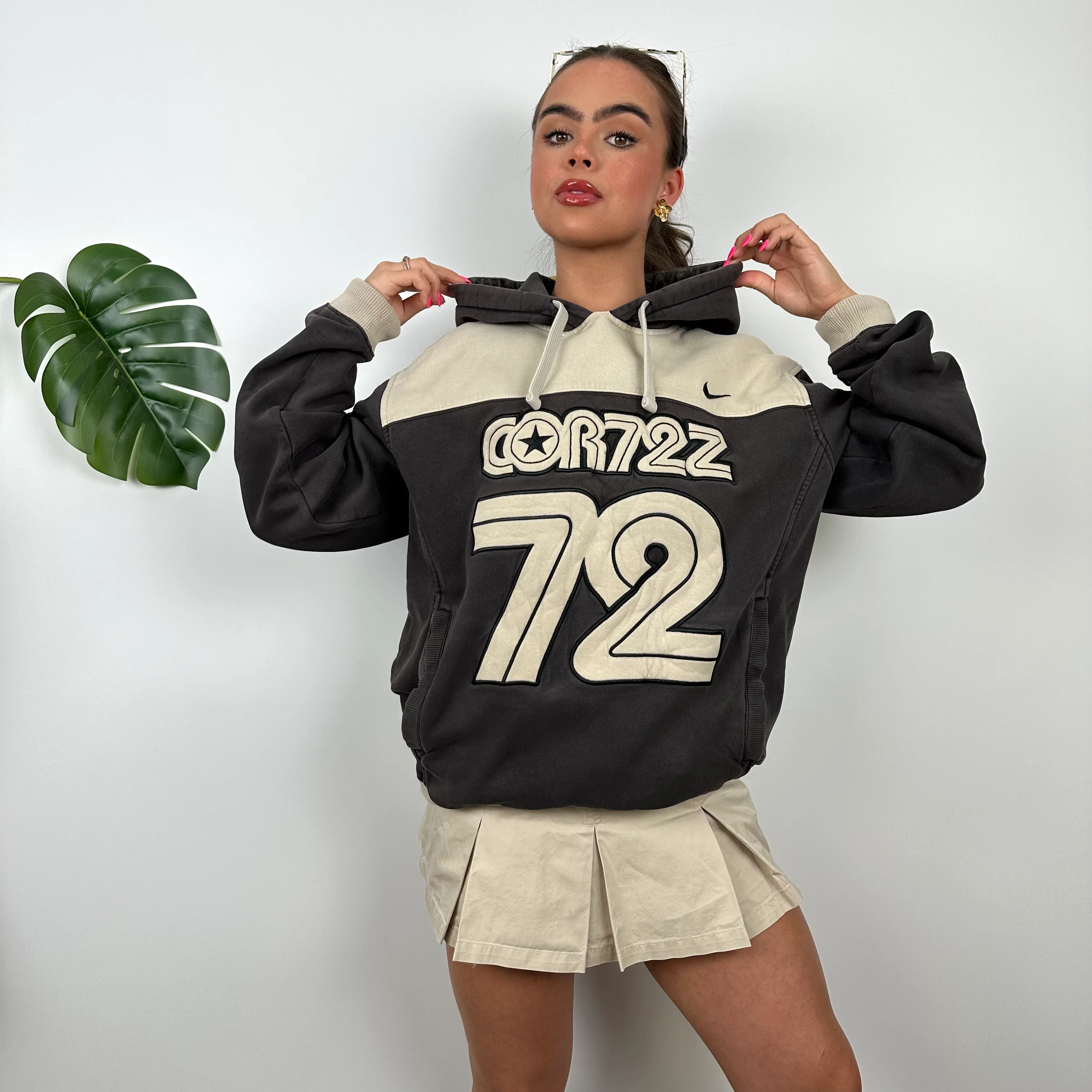 Nike Cortez Brown Embroidered Spell Out Hoodie (M) - Image 2