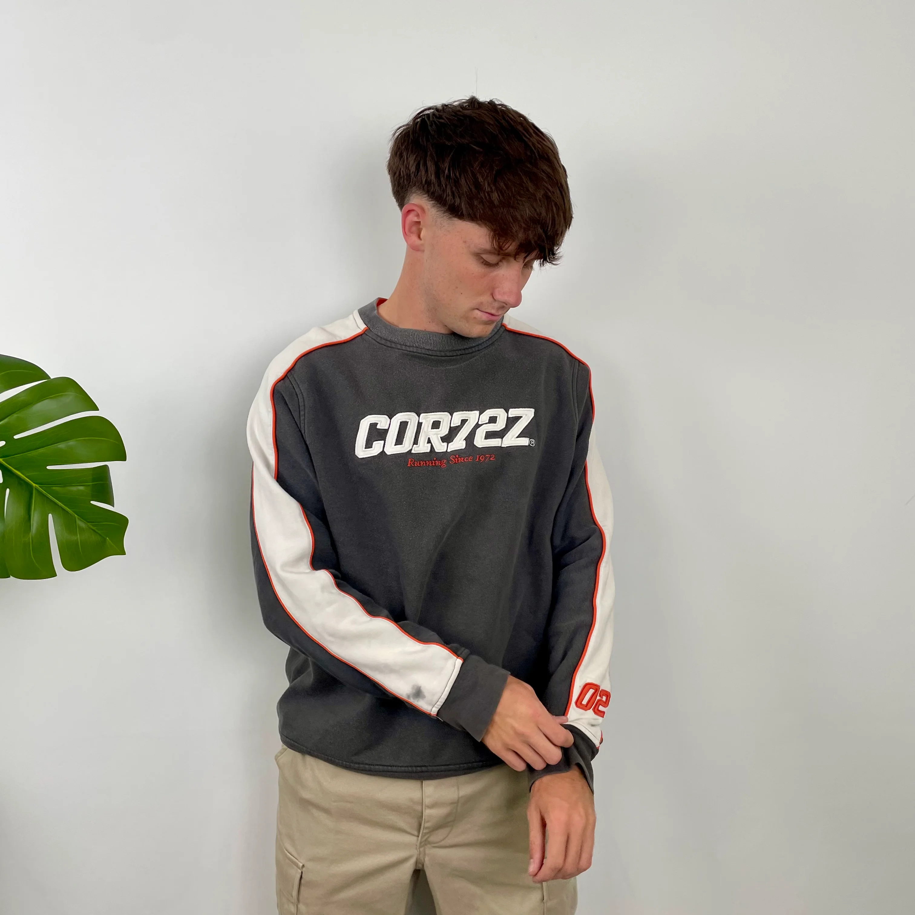 Nike Cortez Grey Embroidered Spell Out Sweatshirt (M) - Image 4