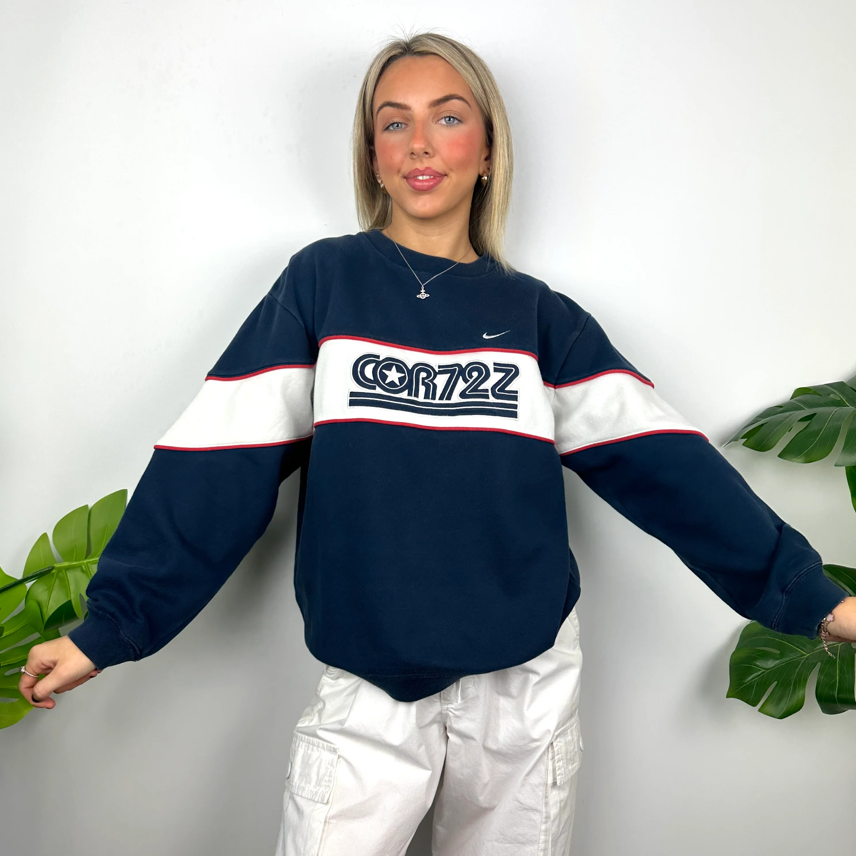 Nike Cortez Navy Embroidered Spell Out Sweatshirt (M) - Image 7