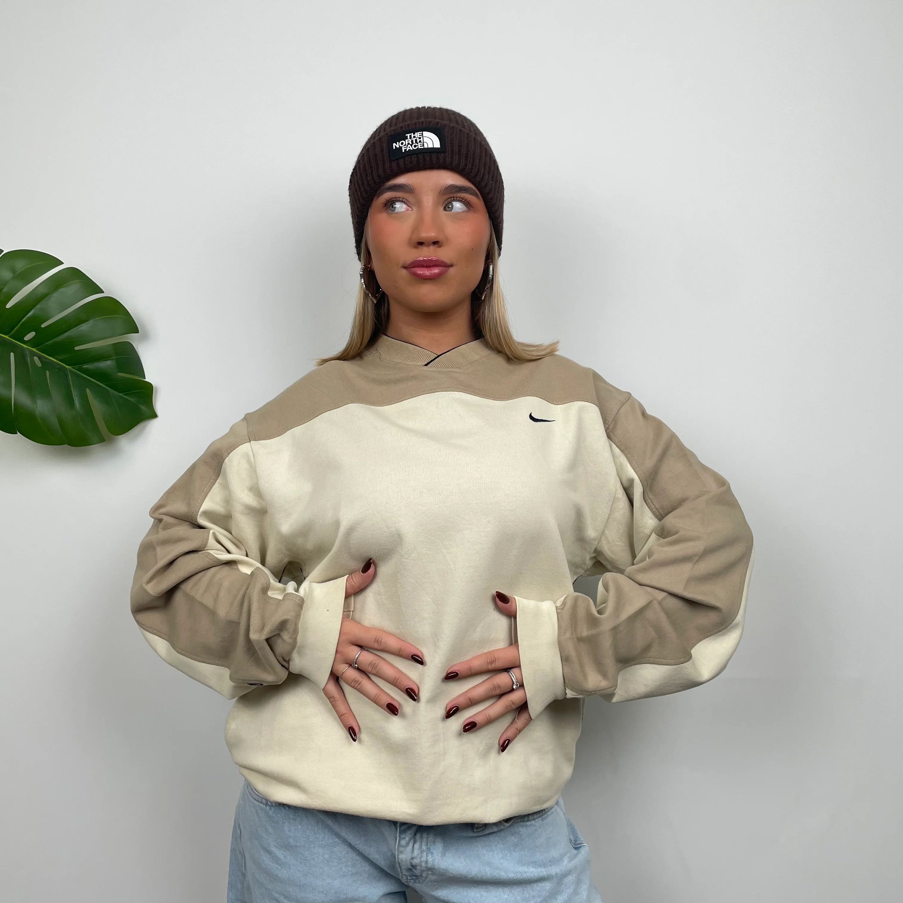Nike Cream & Coffee Embroidered Swoosh Sweatshirt (L) - Image 8