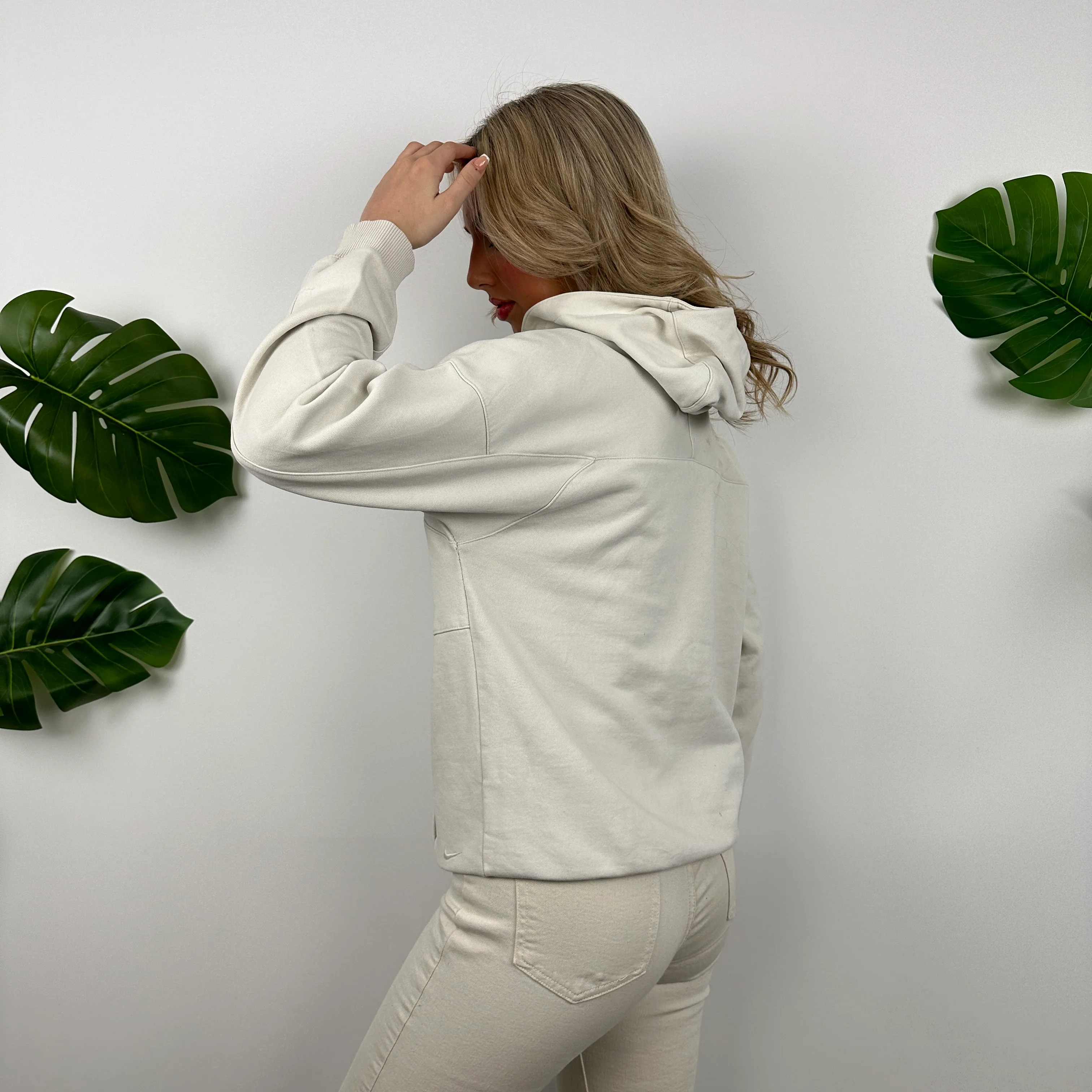 Nike Cream Embroidered Spell Out Hoodie (M) - Image 6