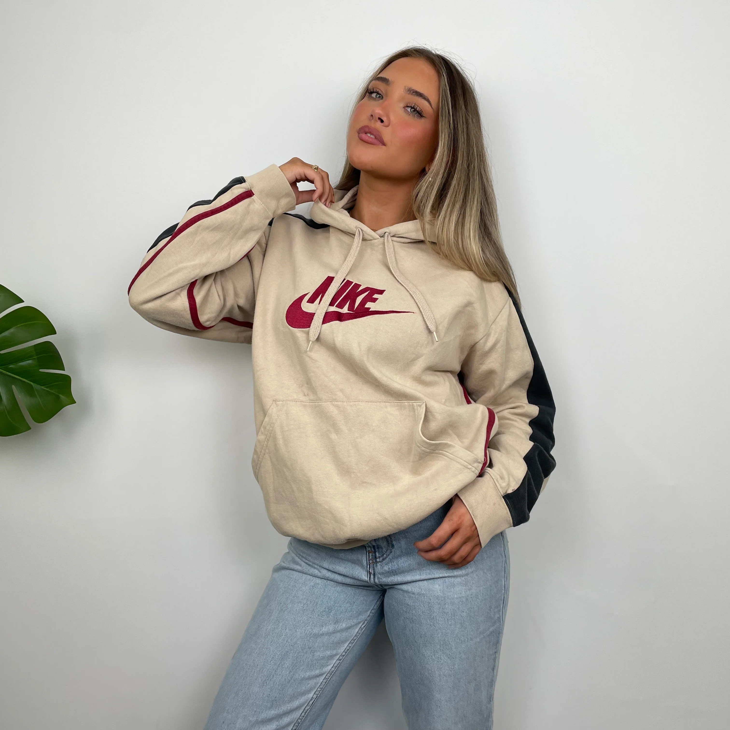 Nike Cream Embroidered Spell Out Hoodie (M) - Image 3