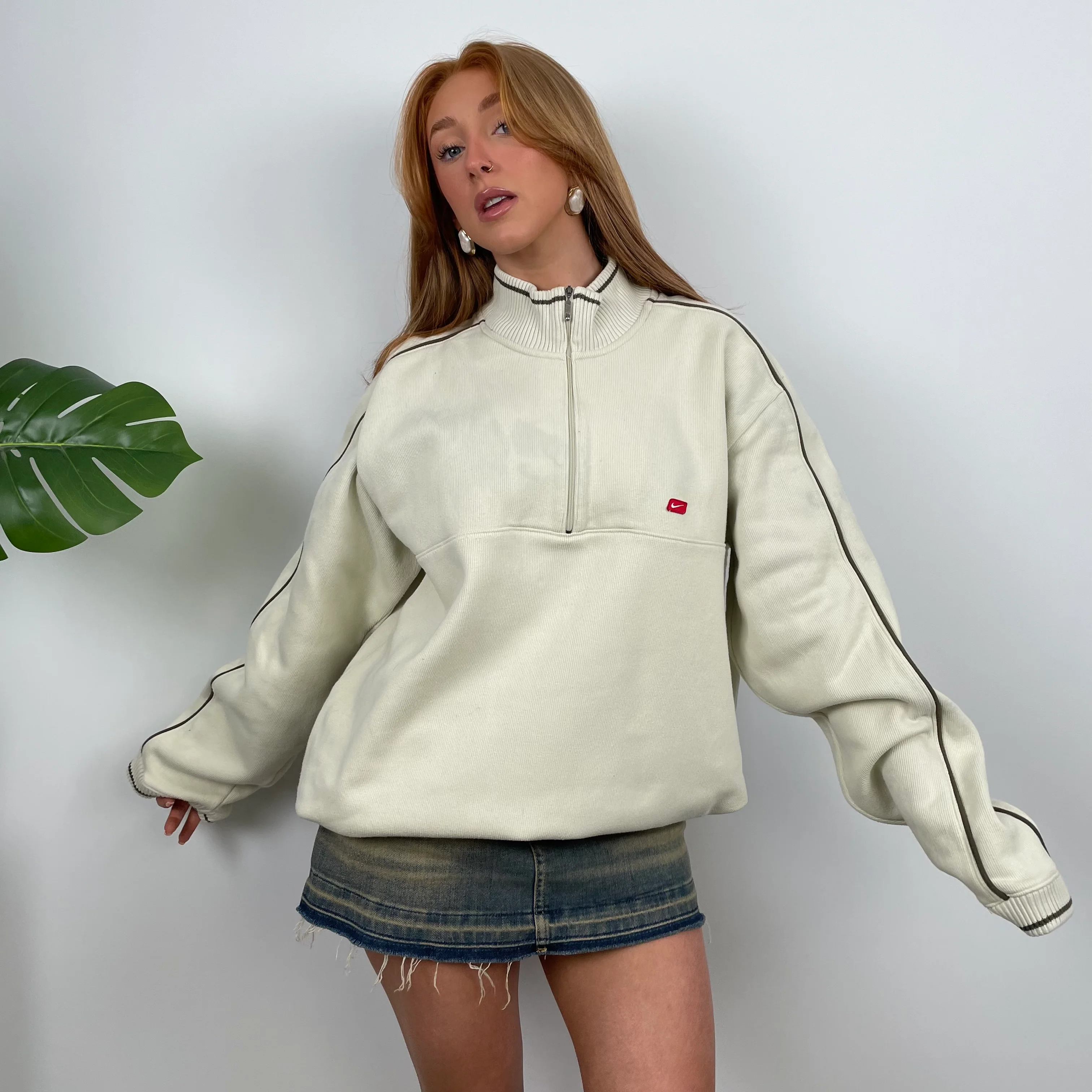 Nike Cream Embroidered Spell Out Quarter Zip Sweatshirt (L) - Image 4
