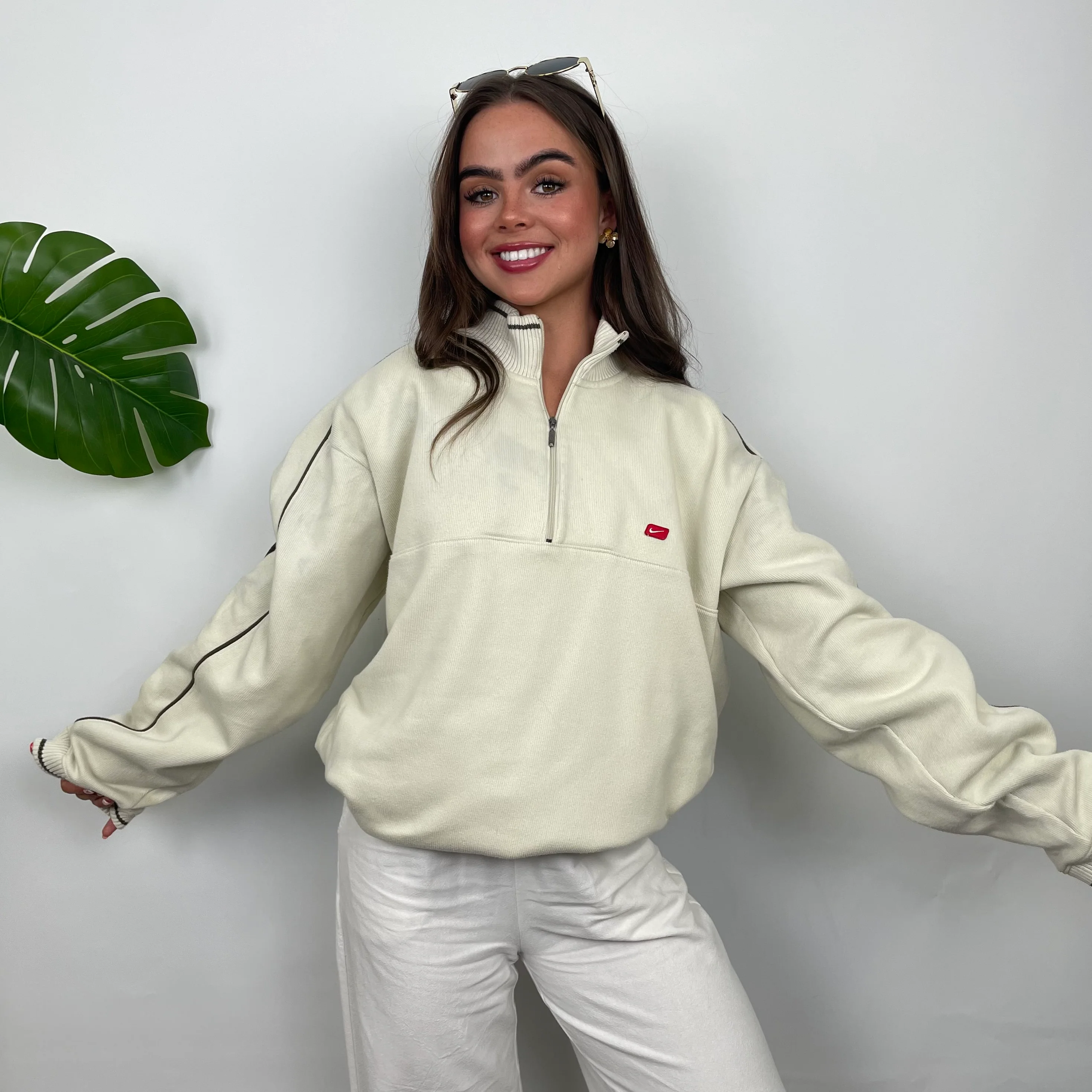 Nike Cream Embroidered Spell Out Quarter Zip Sweatshirt (L) - Image 3
