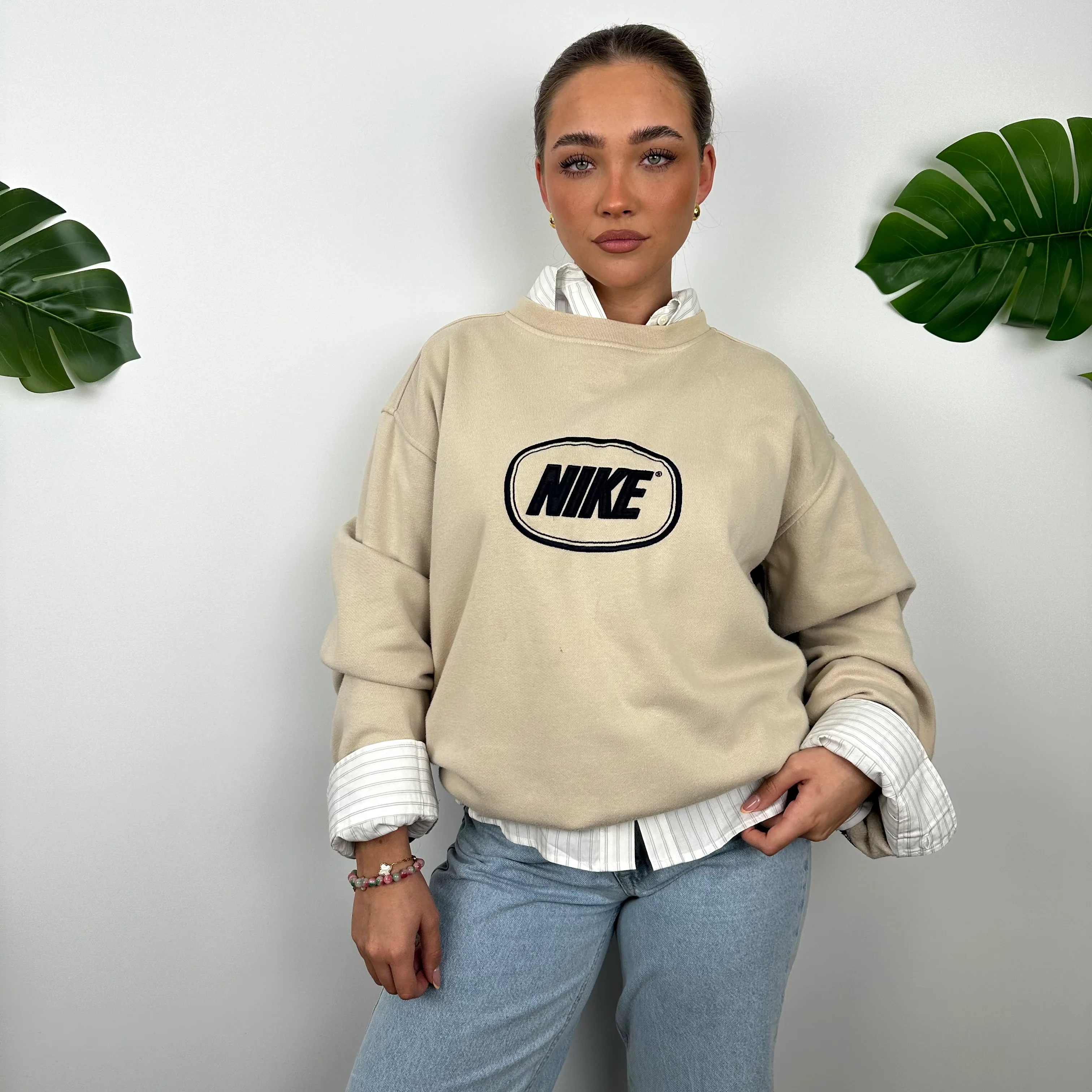 Nike Cream Embroidered Spell Out Sweatshirt (XL) - Image 2