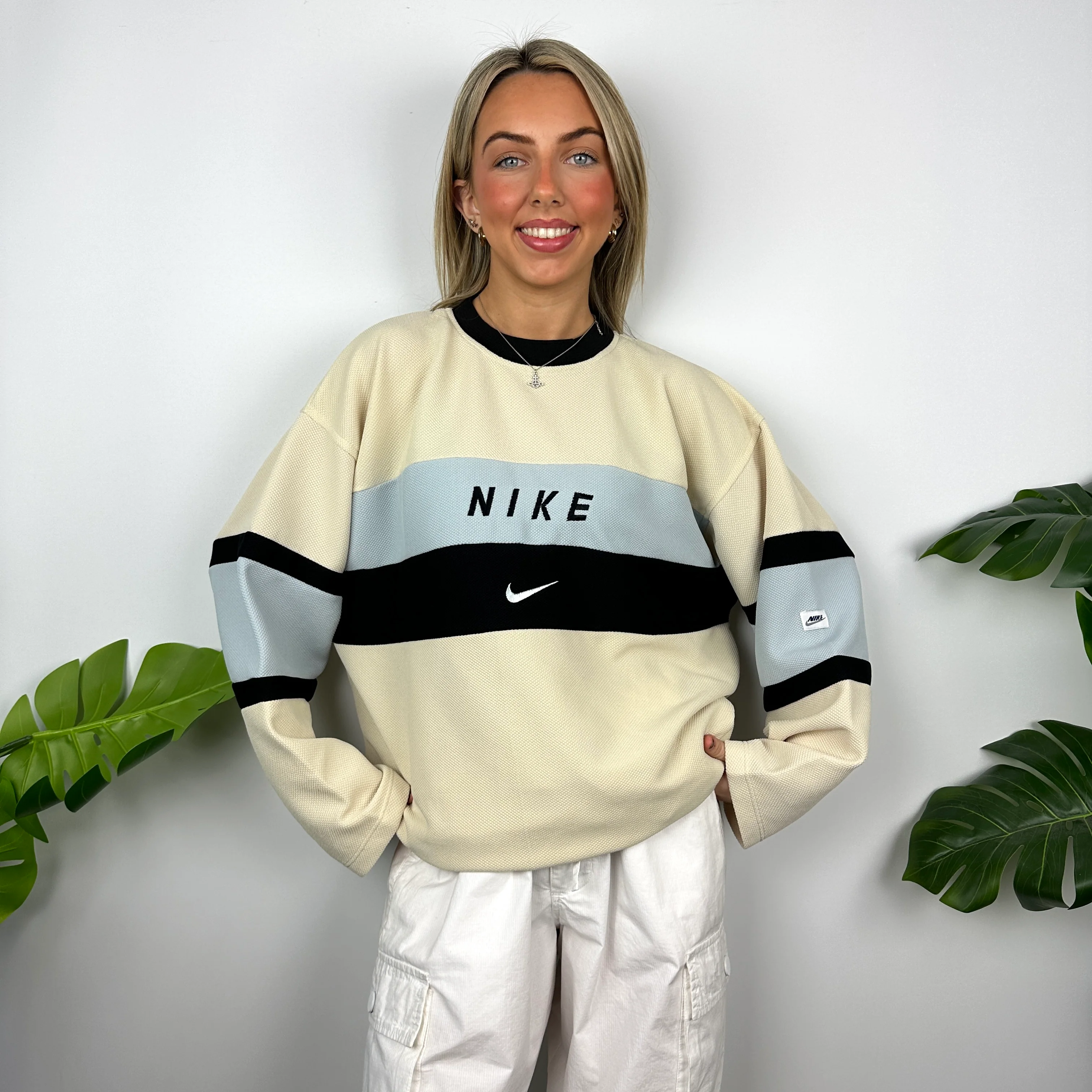 Nike Cream Embroidered Spell Out Sweatshirt (XXL) - Image 7