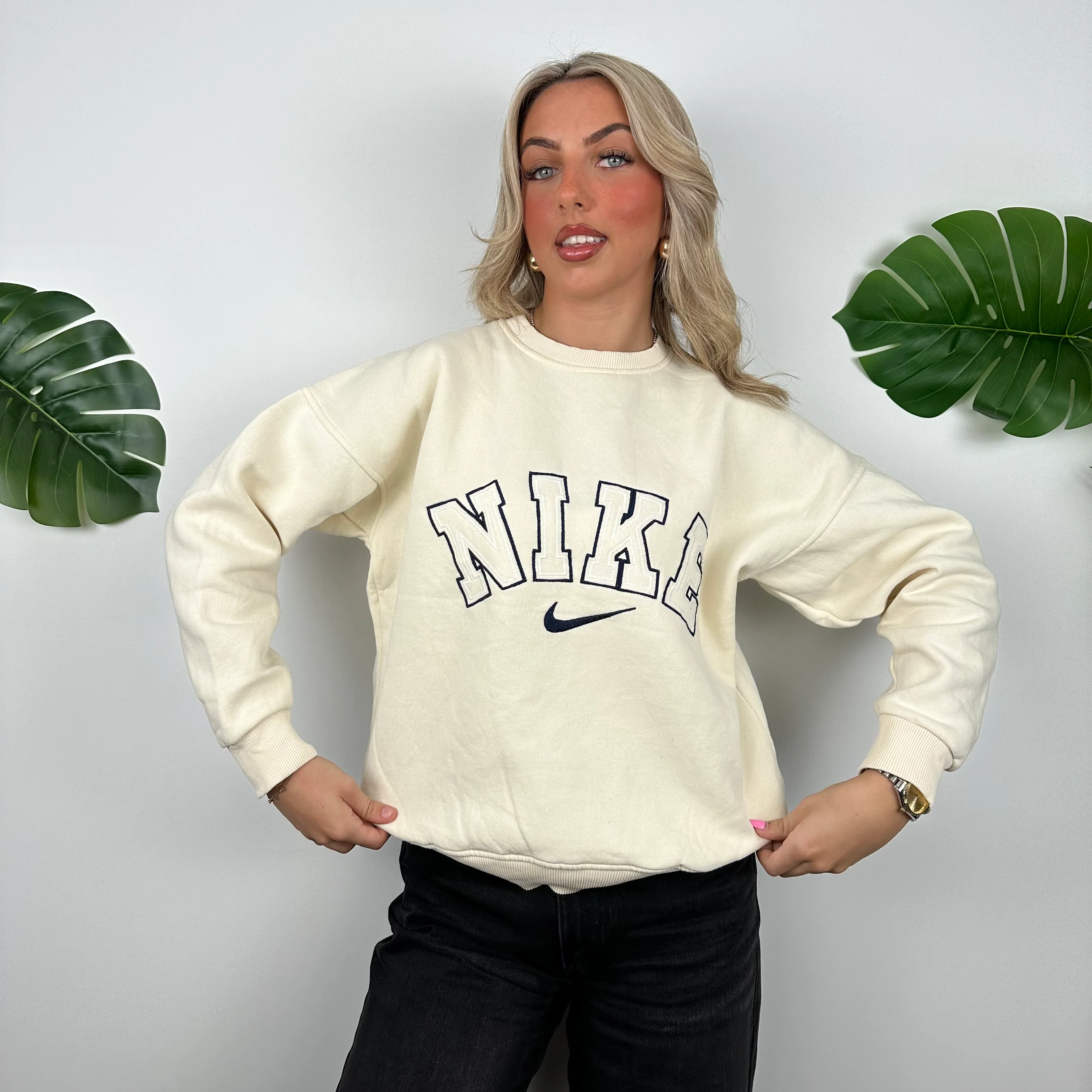 Nike Cream Embroidered Spell Out Sweatshirt (S) - Image 6