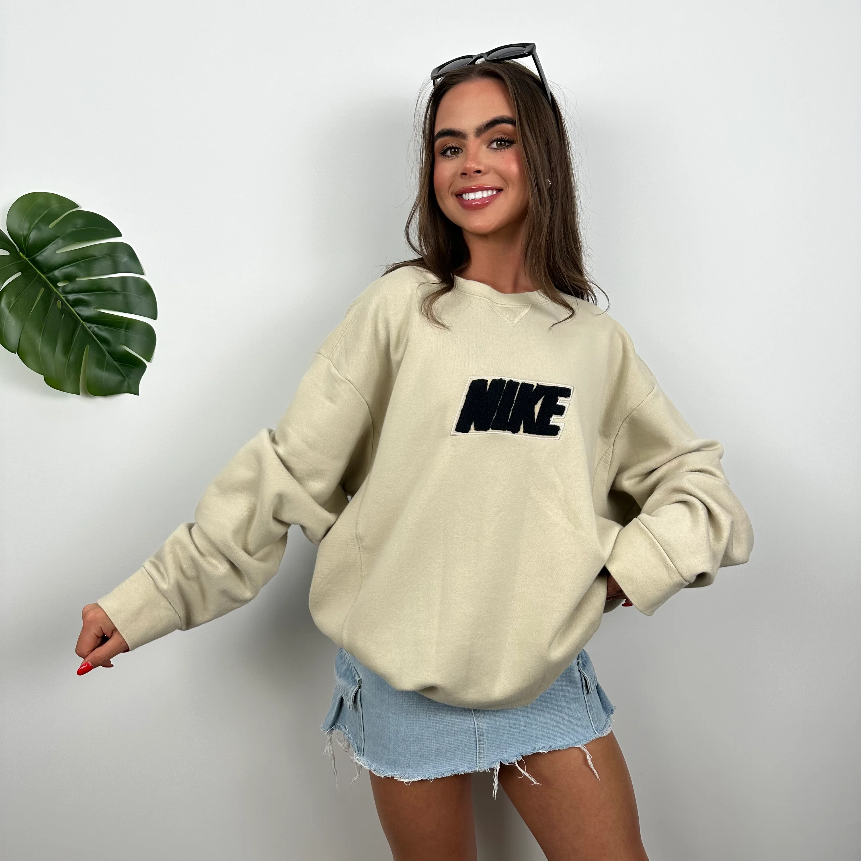 Nike Cream Embroidered Spell Out Sweatshirt (L) - Image 2