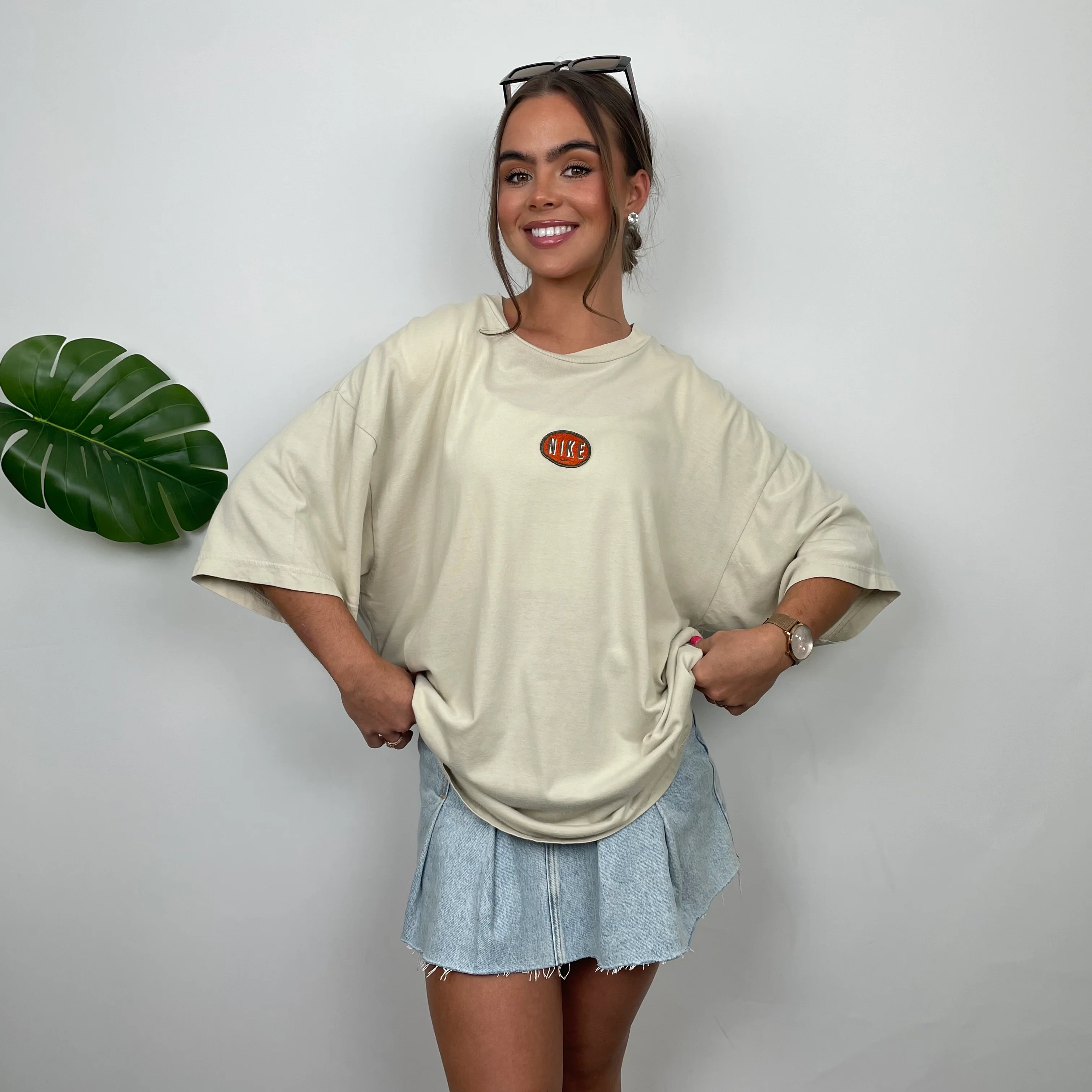 Nike Cream Embroidered Spell Out T Shirt (L) - Image 6