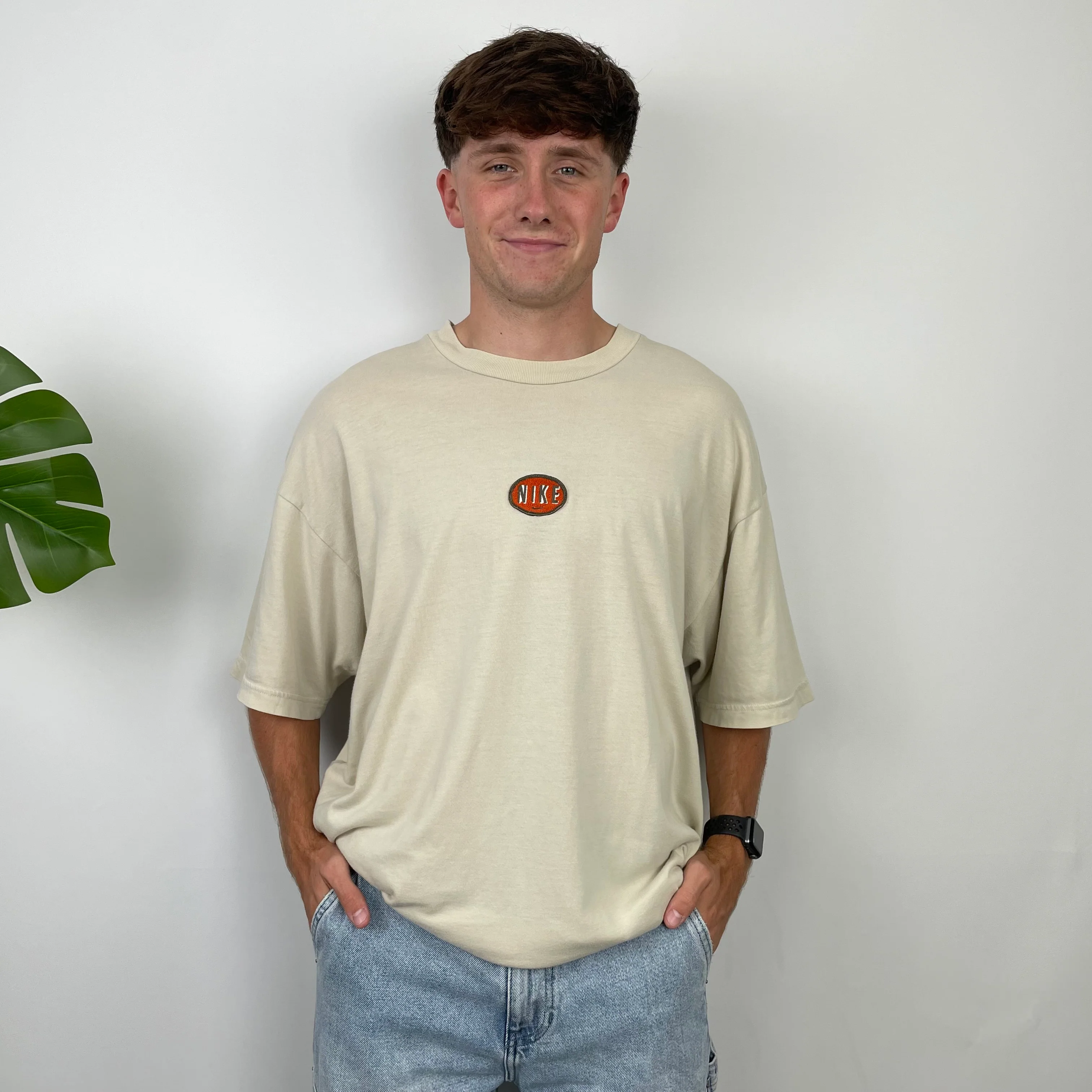 Nike Cream Embroidered Spell Out T Shirt (L) - Image 2