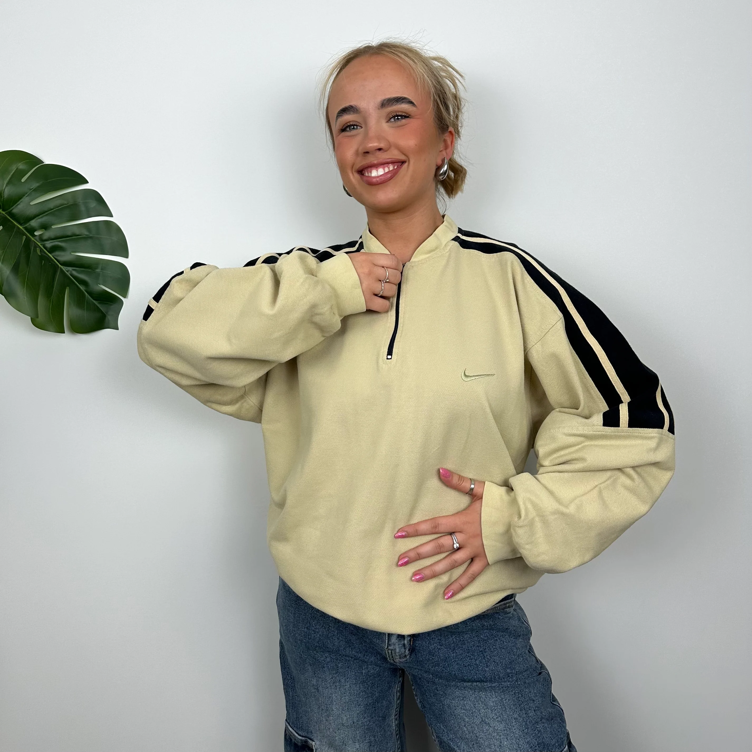 Nike Cream Embroidered Swoosh Quarter Zip Sweatshirt (XL) - Image 5
