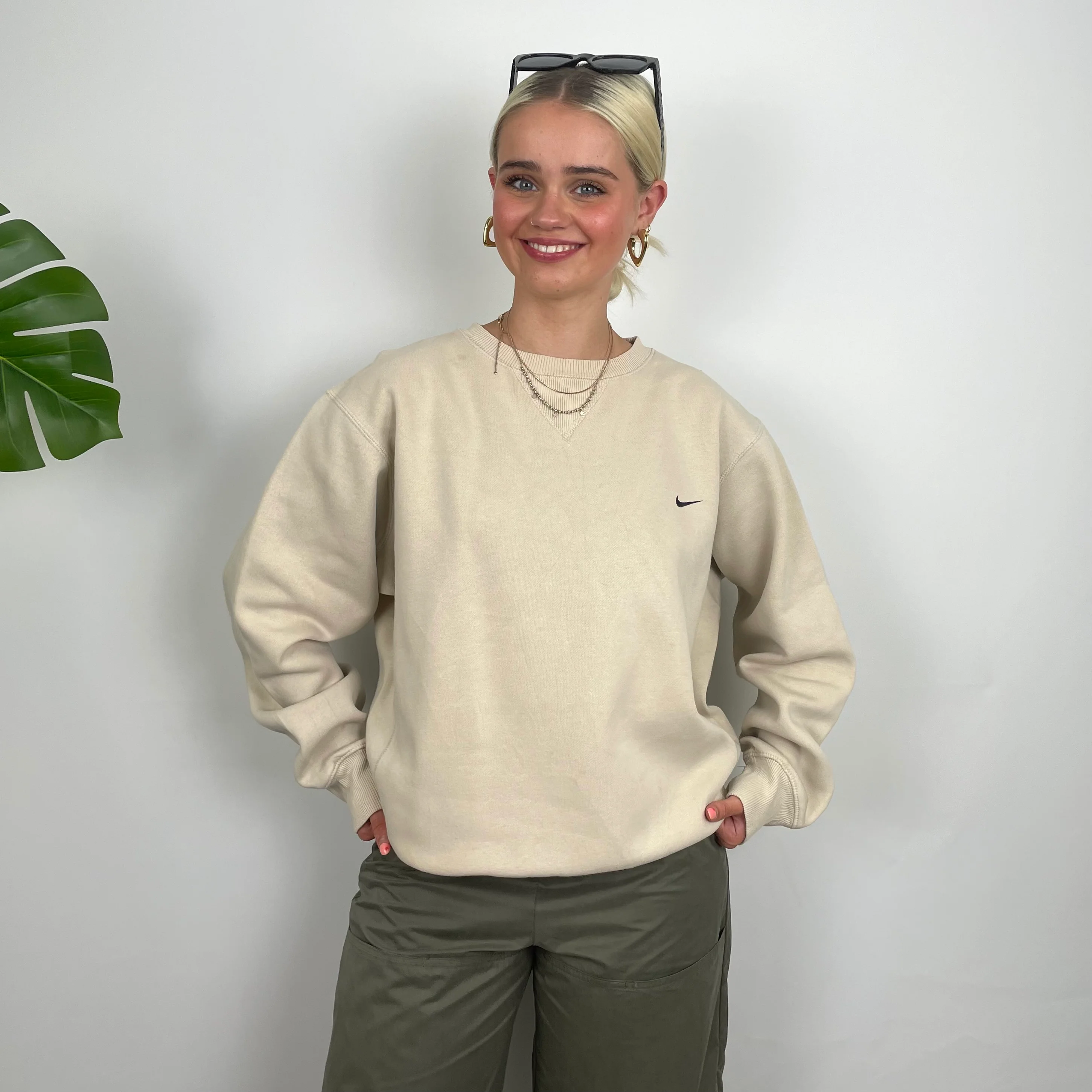 Nike Cream Embroidered Swoosh Sweatshirt (M) - Image 2