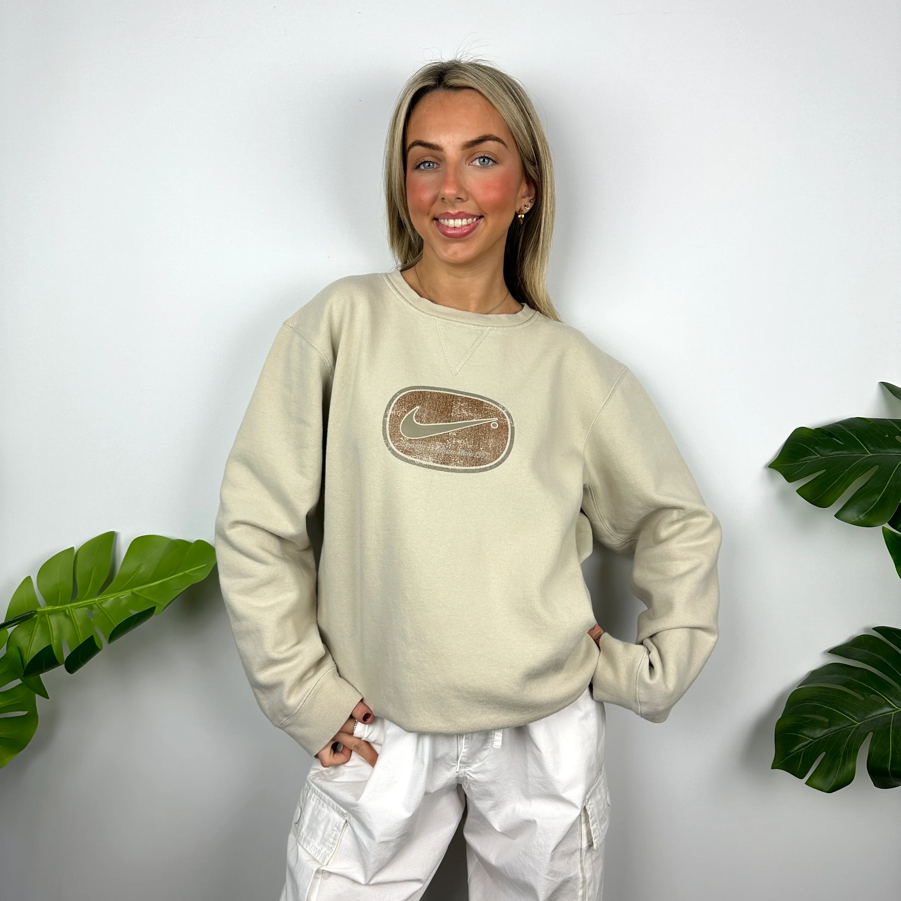 Nike Cream Swoosh Sweatshirt (L) - Image 4