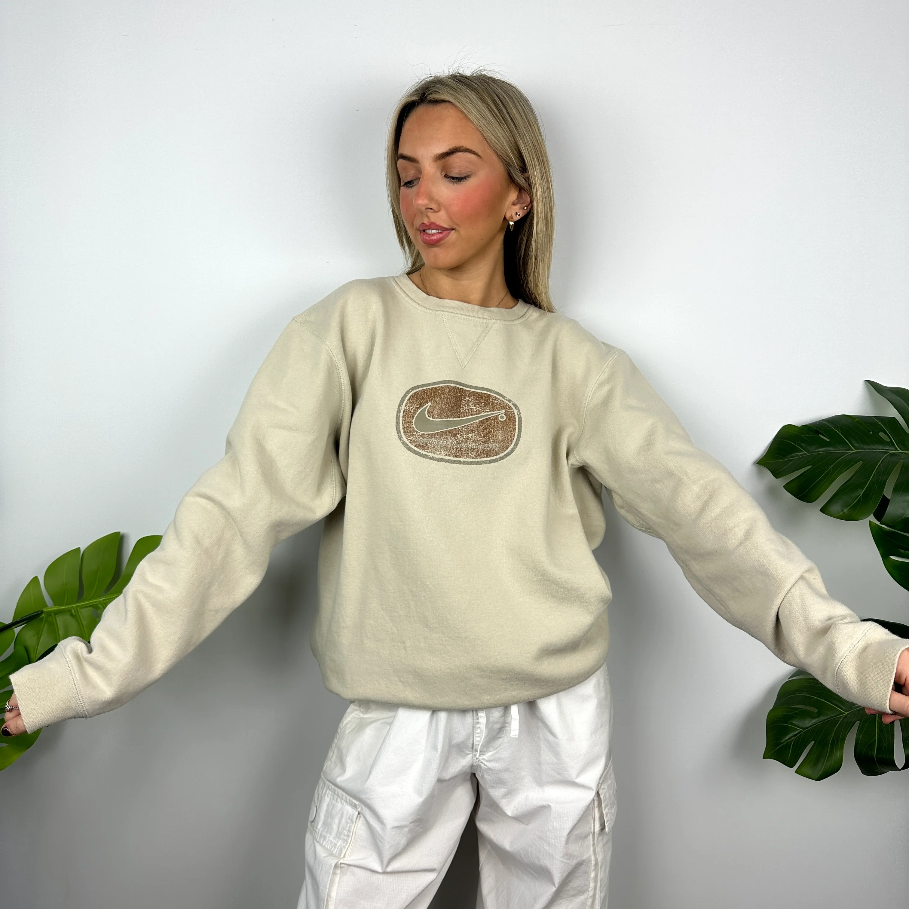 Nike Cream Swoosh Sweatshirt (L) - Image 5