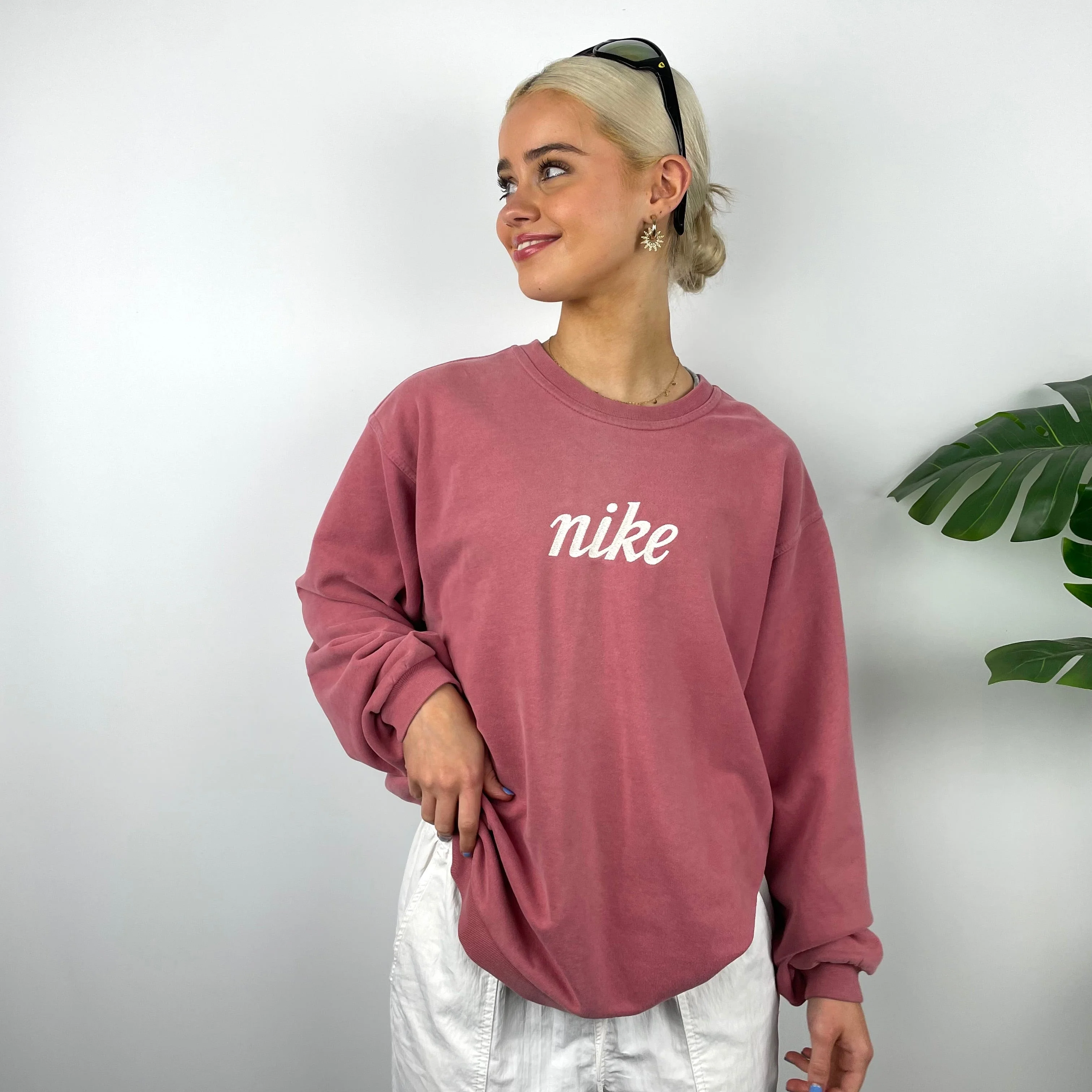Nike Dusty Pink Embroidered Spell Out Sweatshirt (XS) - Image 6
