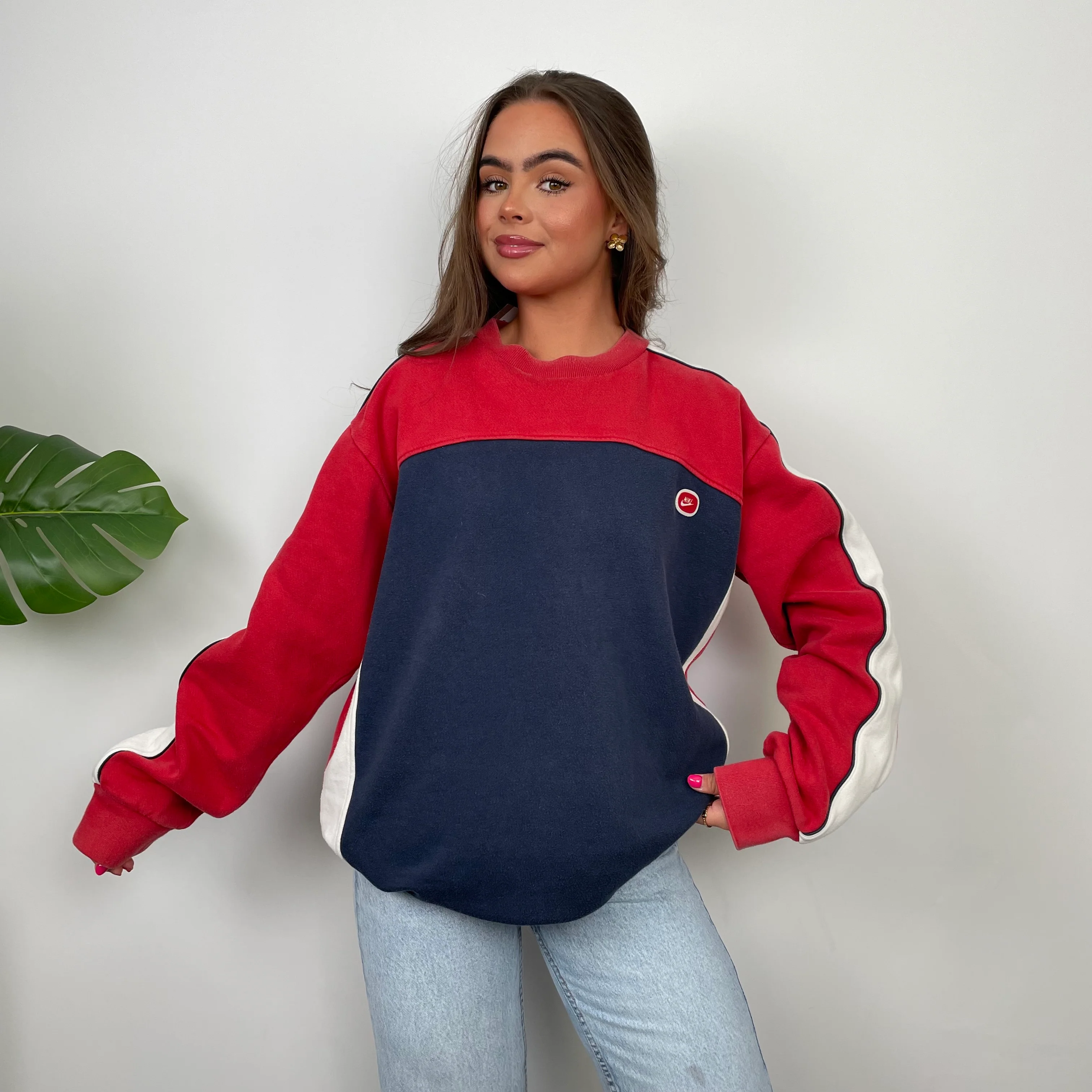 Nike Embroidered Spell Out Colour Block Sweatshirt (M) - Image 5