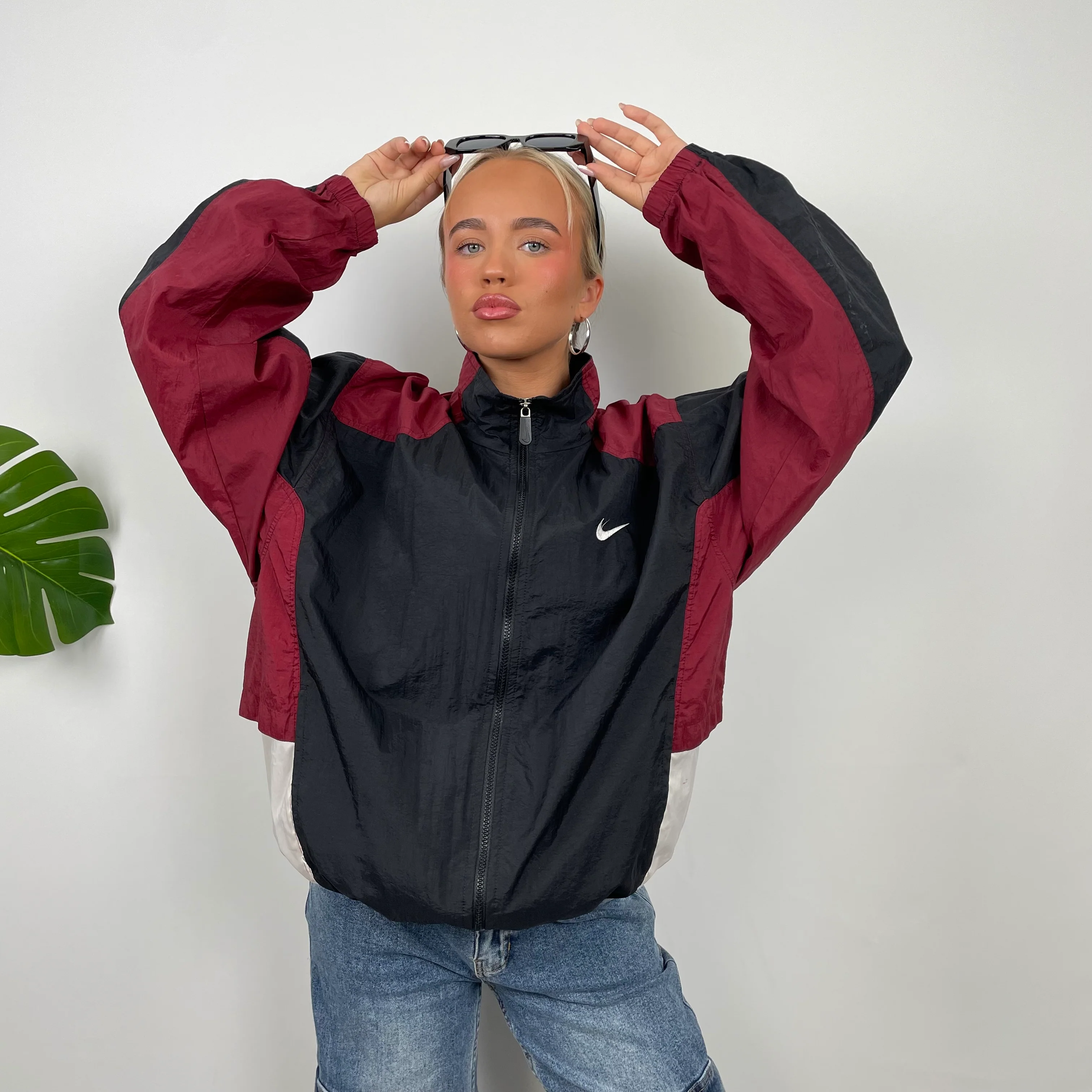Nike Embroidered Swoosh Windbreaker Jacket (L) - Image 3