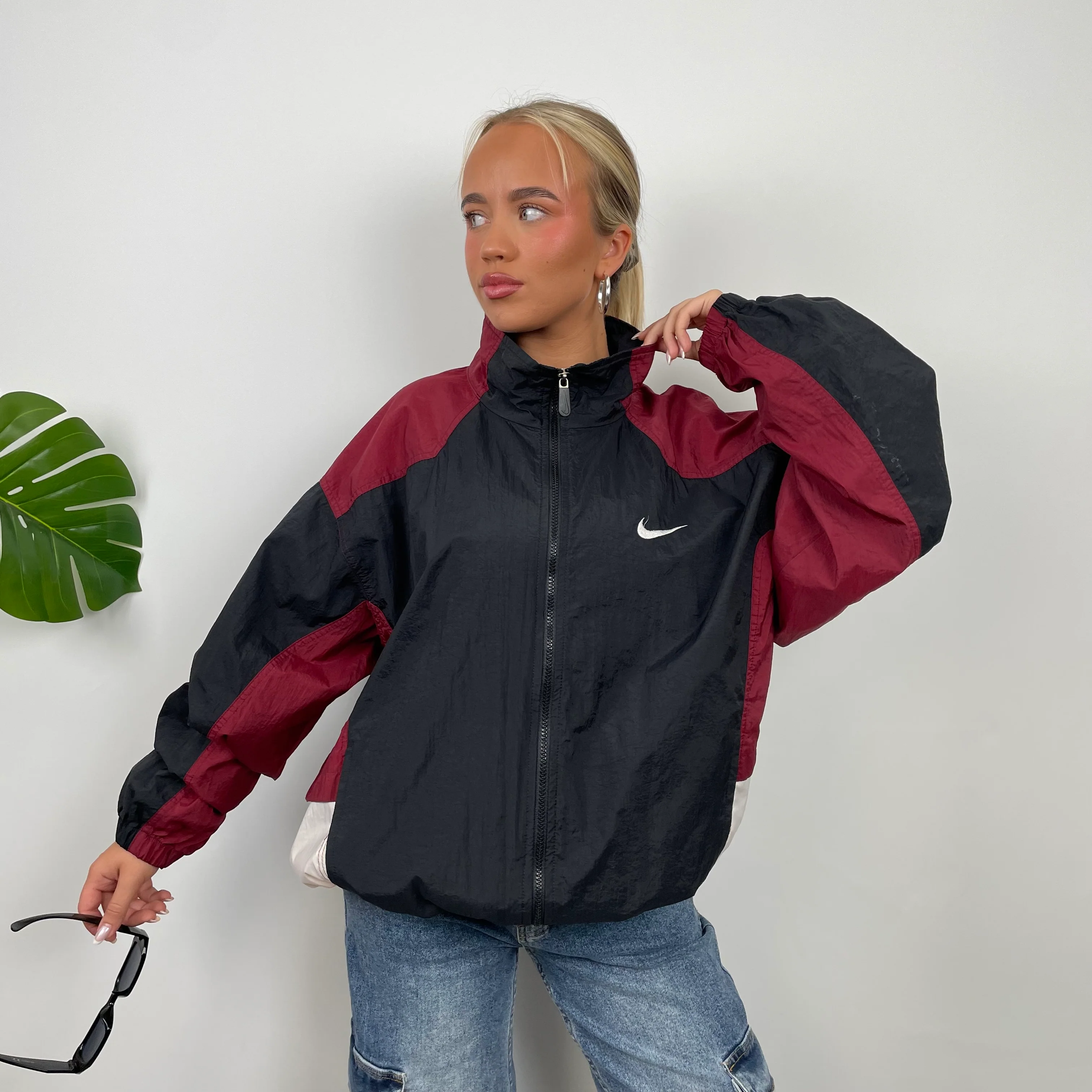 Nike Embroidered Swoosh Windbreaker Jacket (L) - Image 4