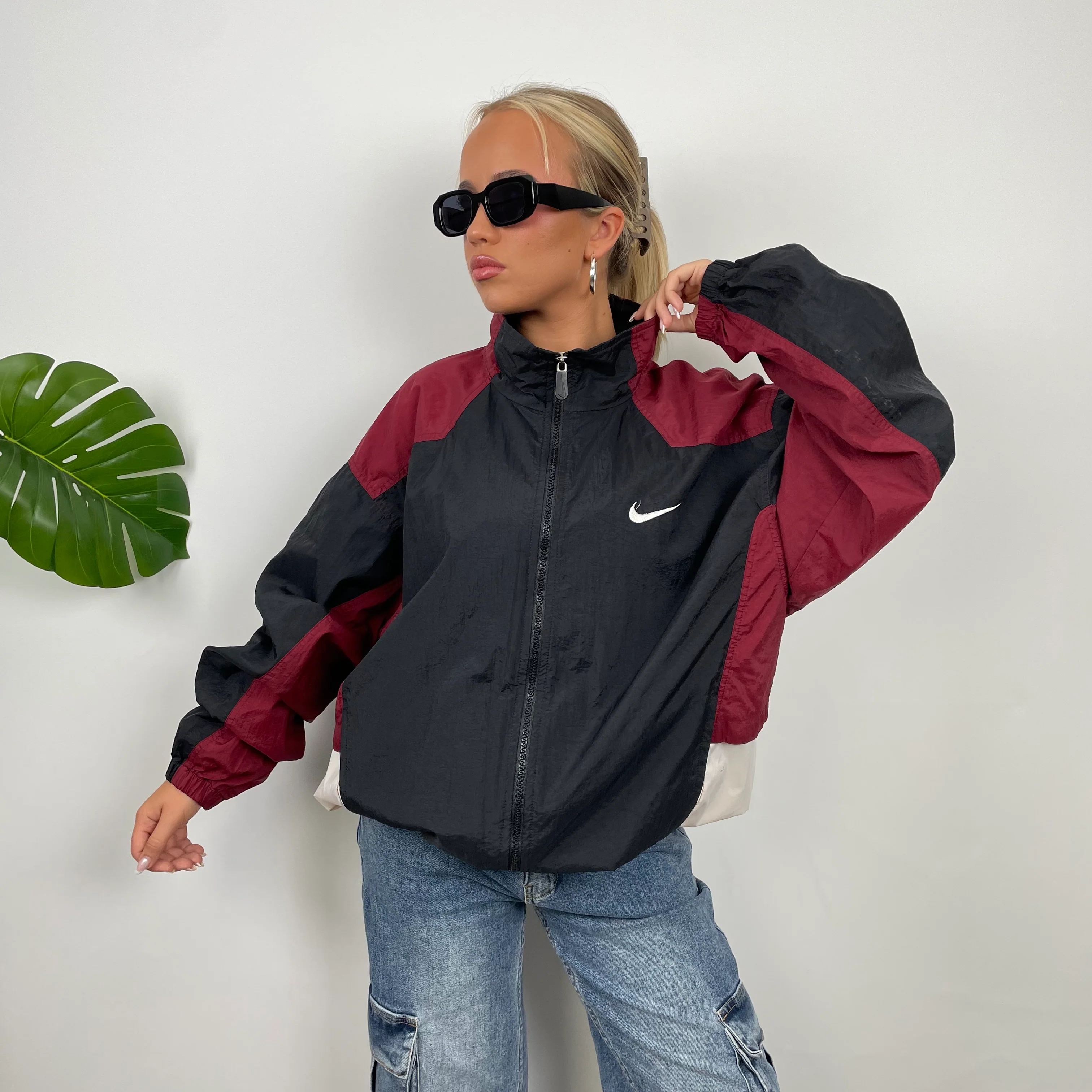 Nike Embroidered Swoosh Windbreaker Jacket (L) - Image 5