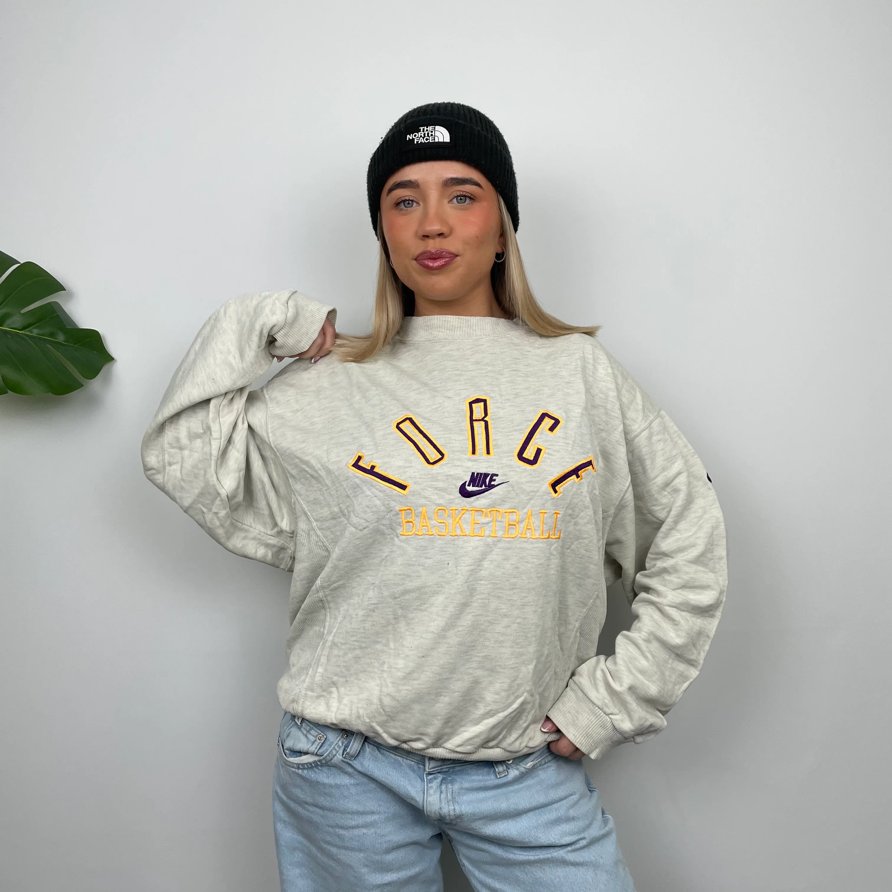 Nike Force Basketball RARE Grey Embroidered Spell Out Sweatshirt (M) - Image 3