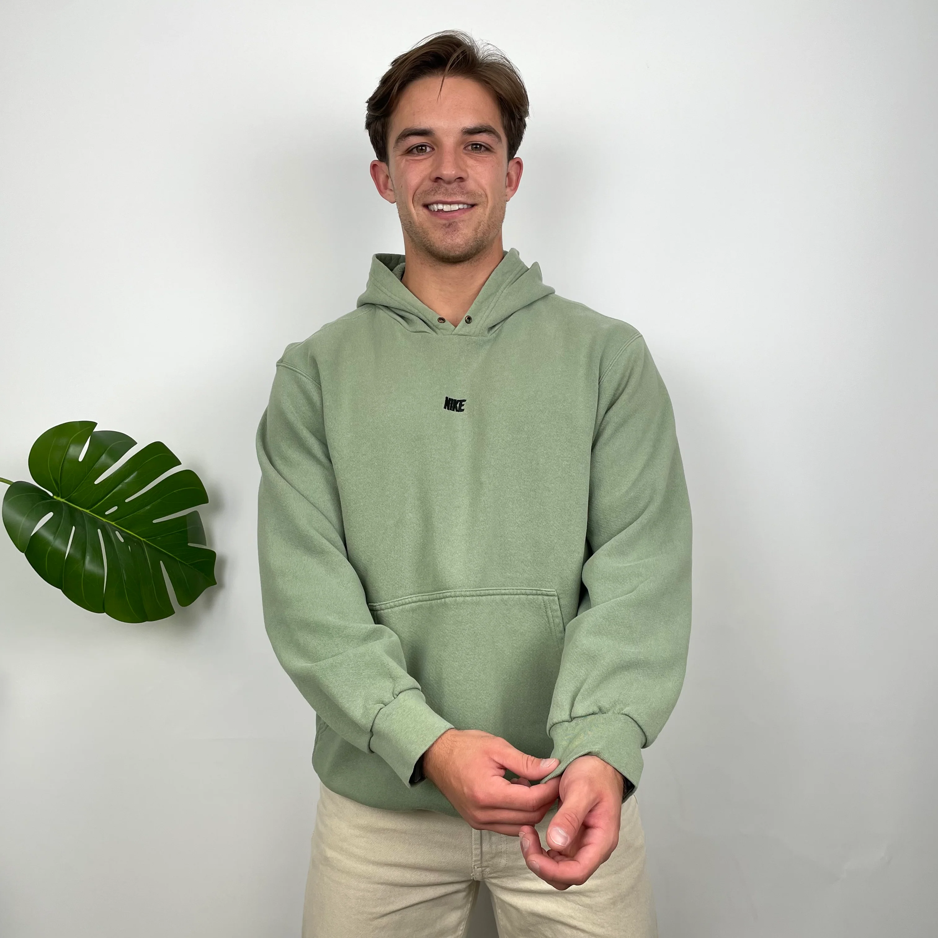 Nike Green Embroidered Spell Out Hoodie (M) - Image 7