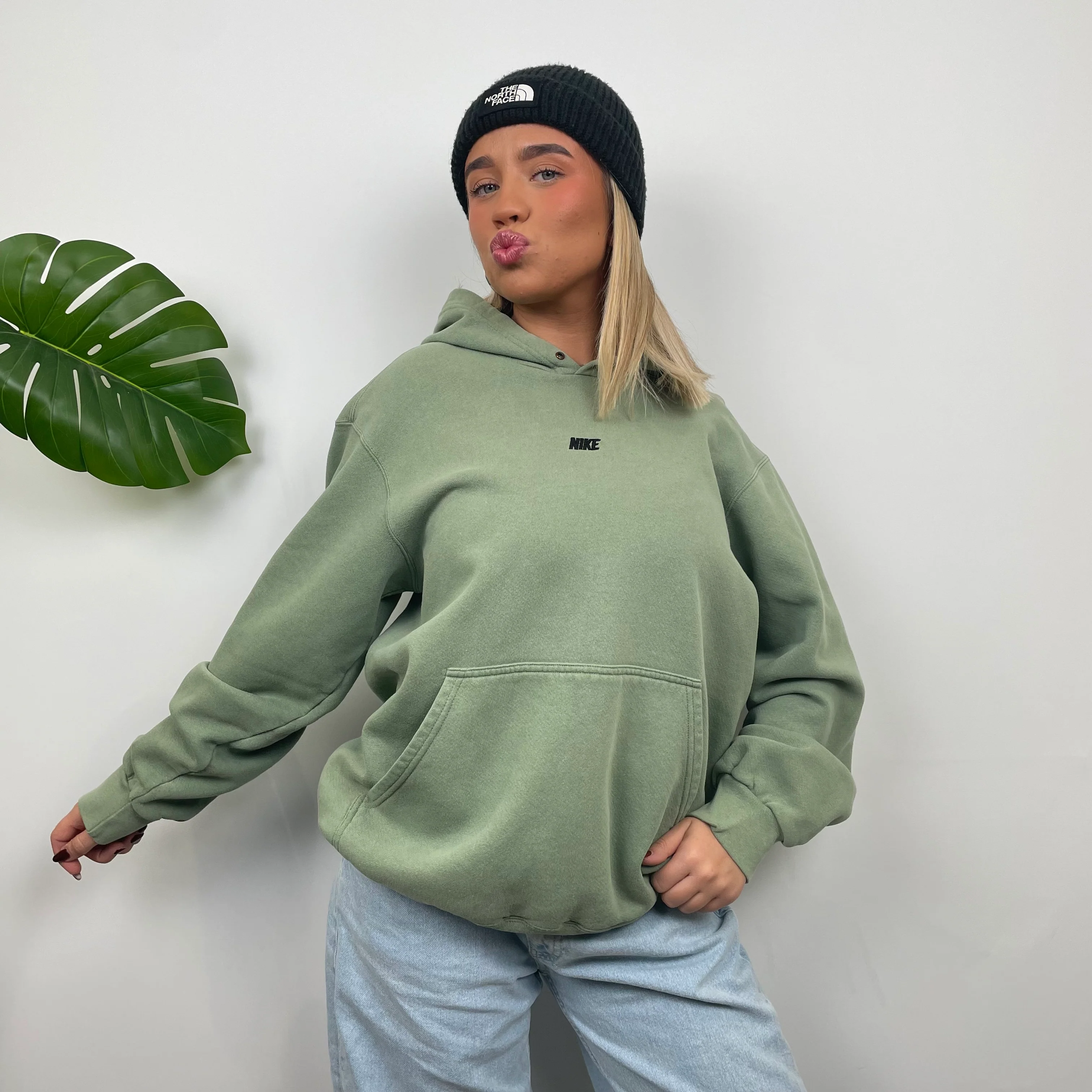 Nike Green Embroidered Spell Out Hoodie (M) - Image 5