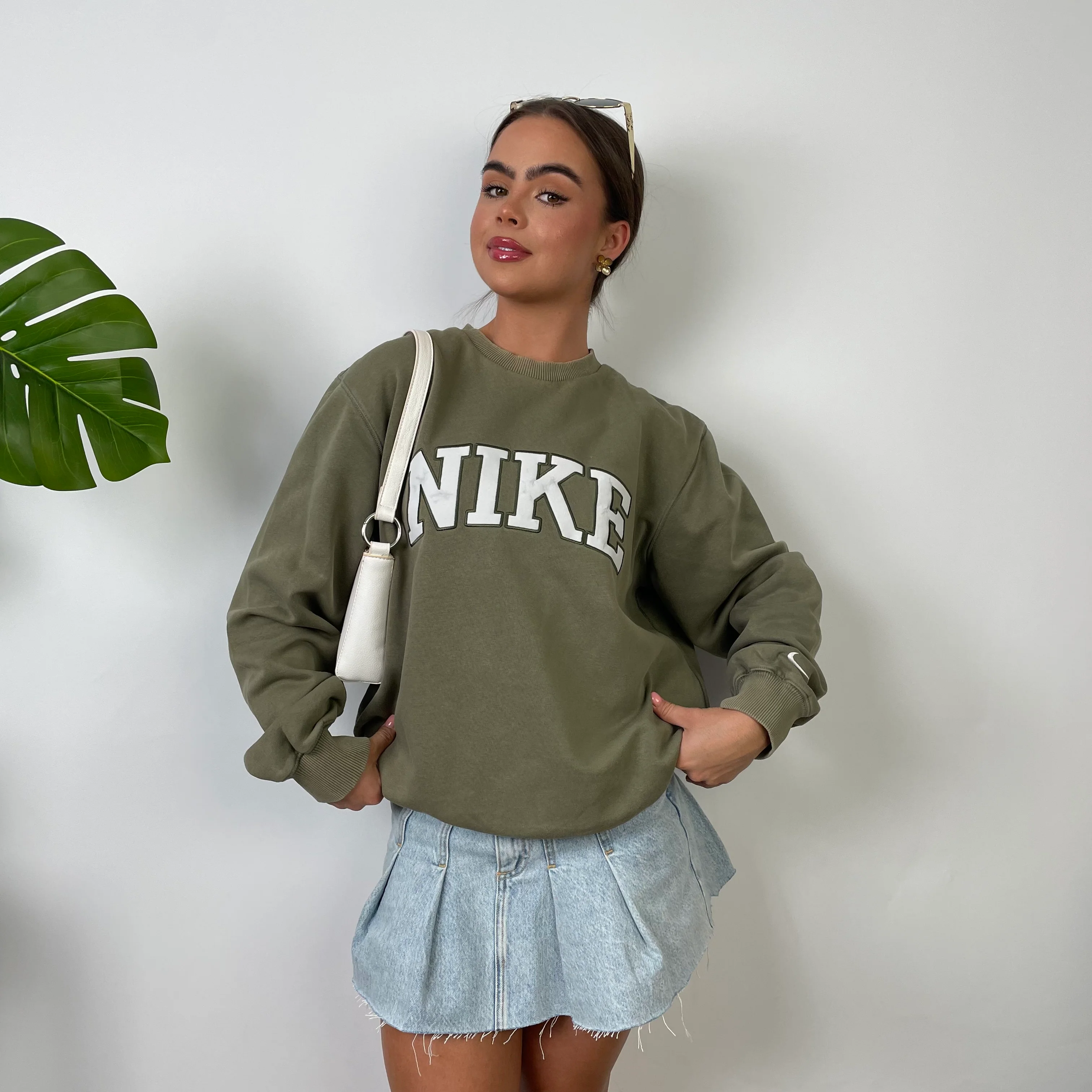 Nike Green Embroidered Spell Out Sweatshirt (M) - Image 2