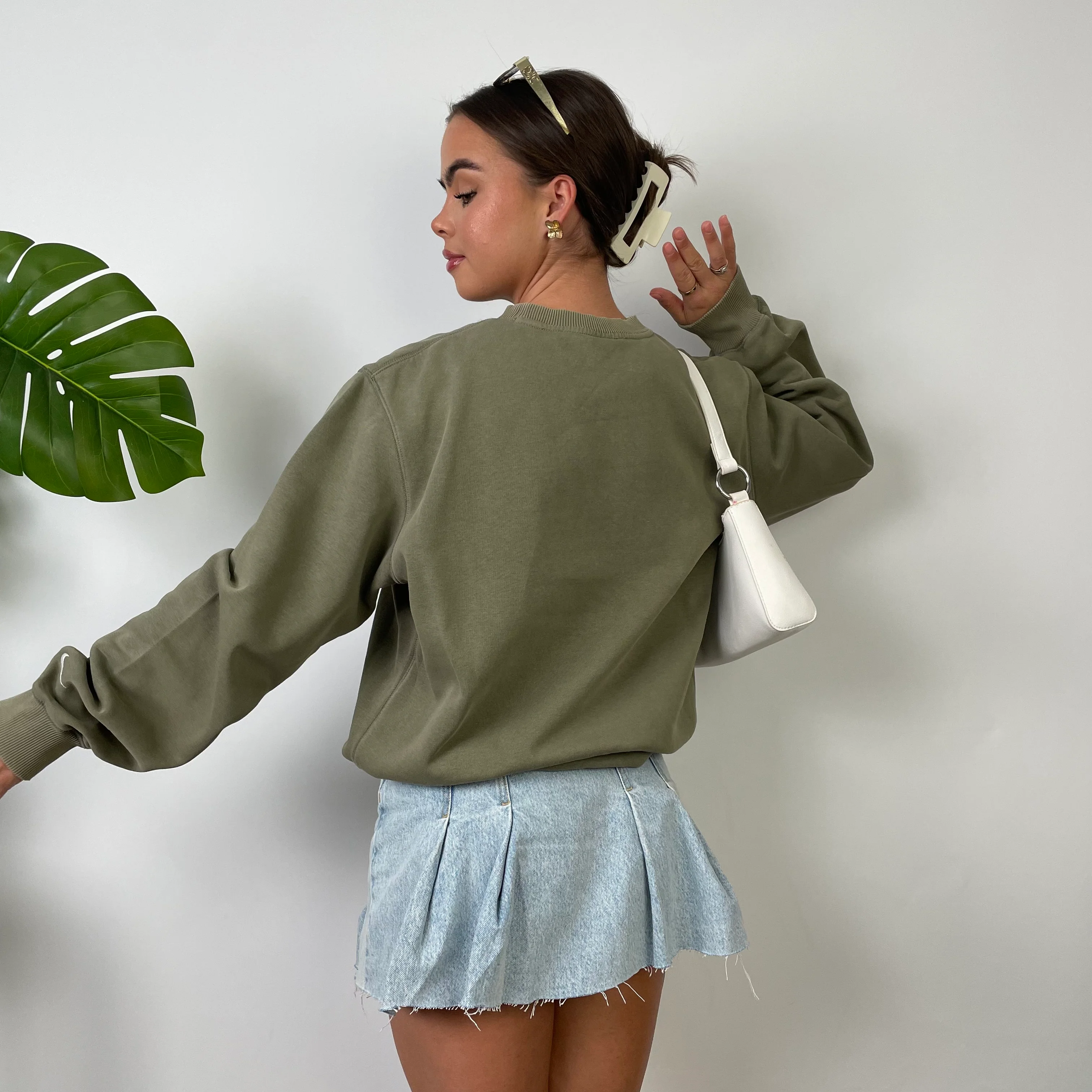 Nike Green Embroidered Spell Out Sweatshirt (M) - Image 7
