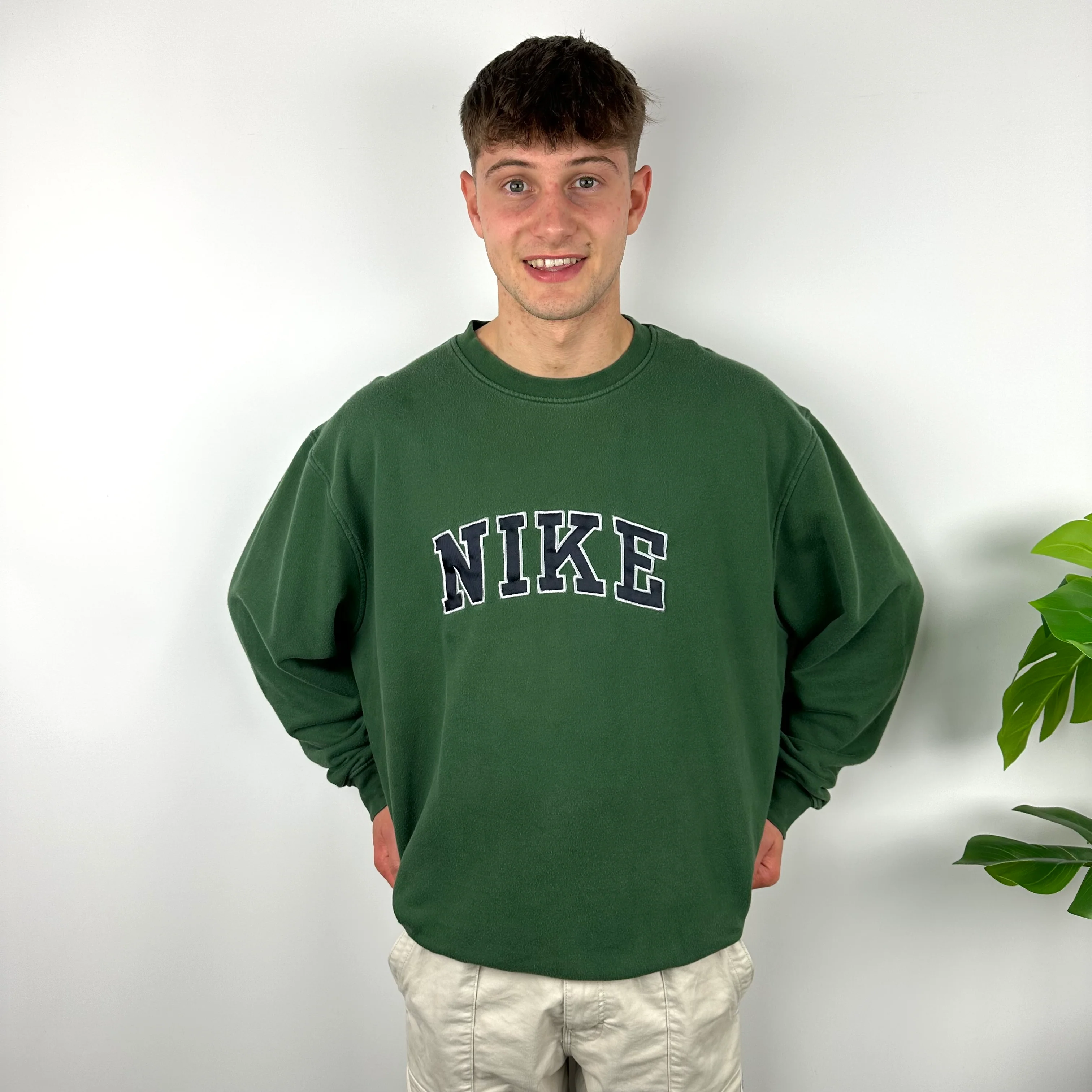 Nike Green Embroidered Spell Out Sweatshirt (XL) - Image 3
