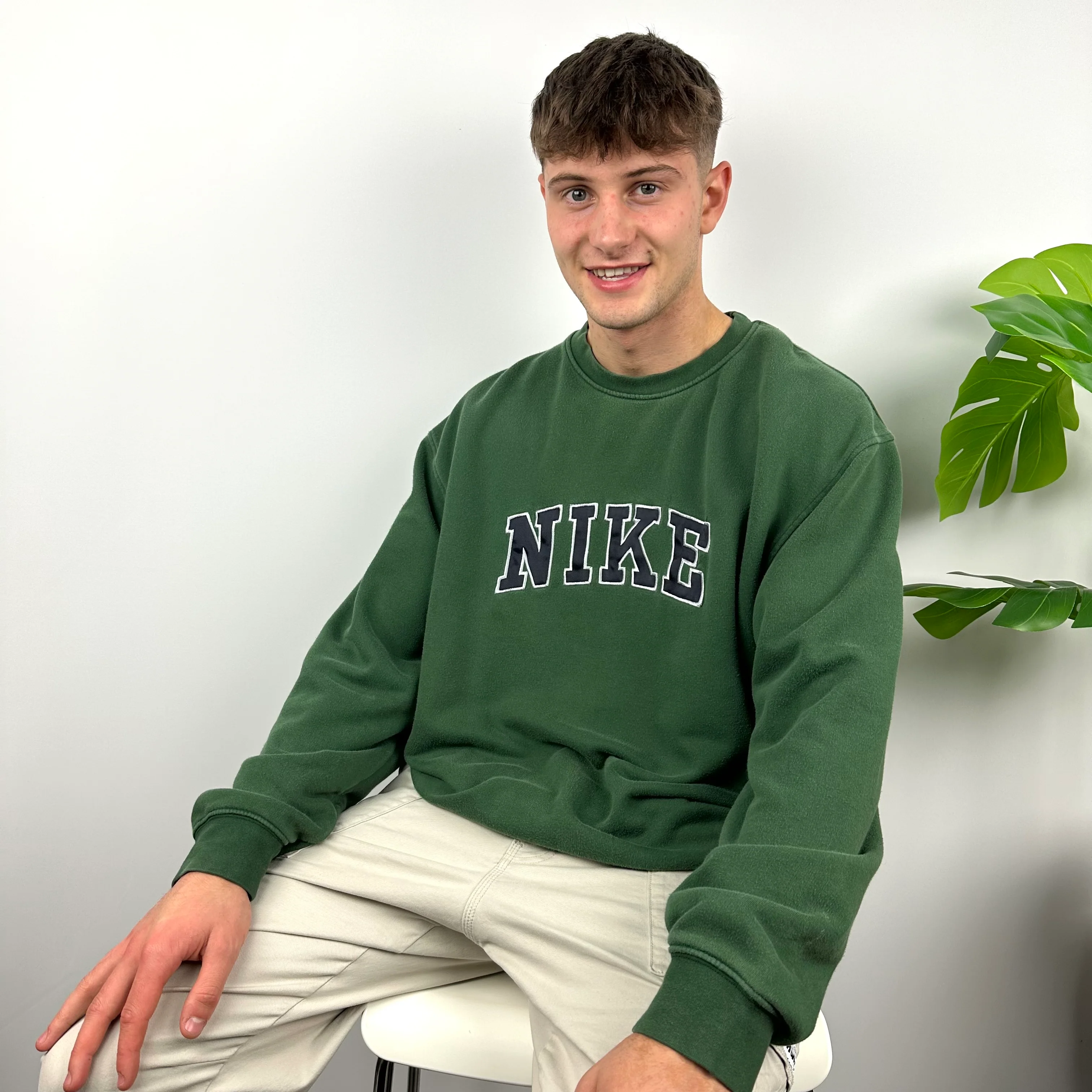 Nike Green Embroidered Spell Out Sweatshirt (XL) - Image 4