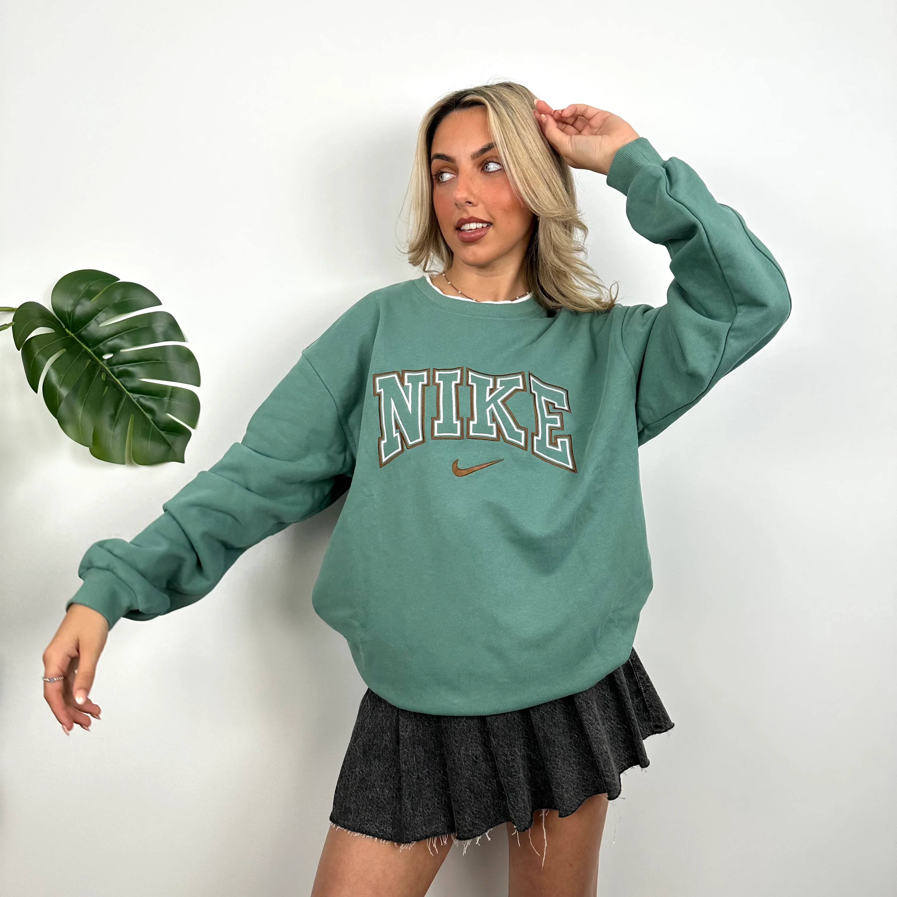 Nike Green Embroidered Spell Out Sweatshirt (L) - Image 2