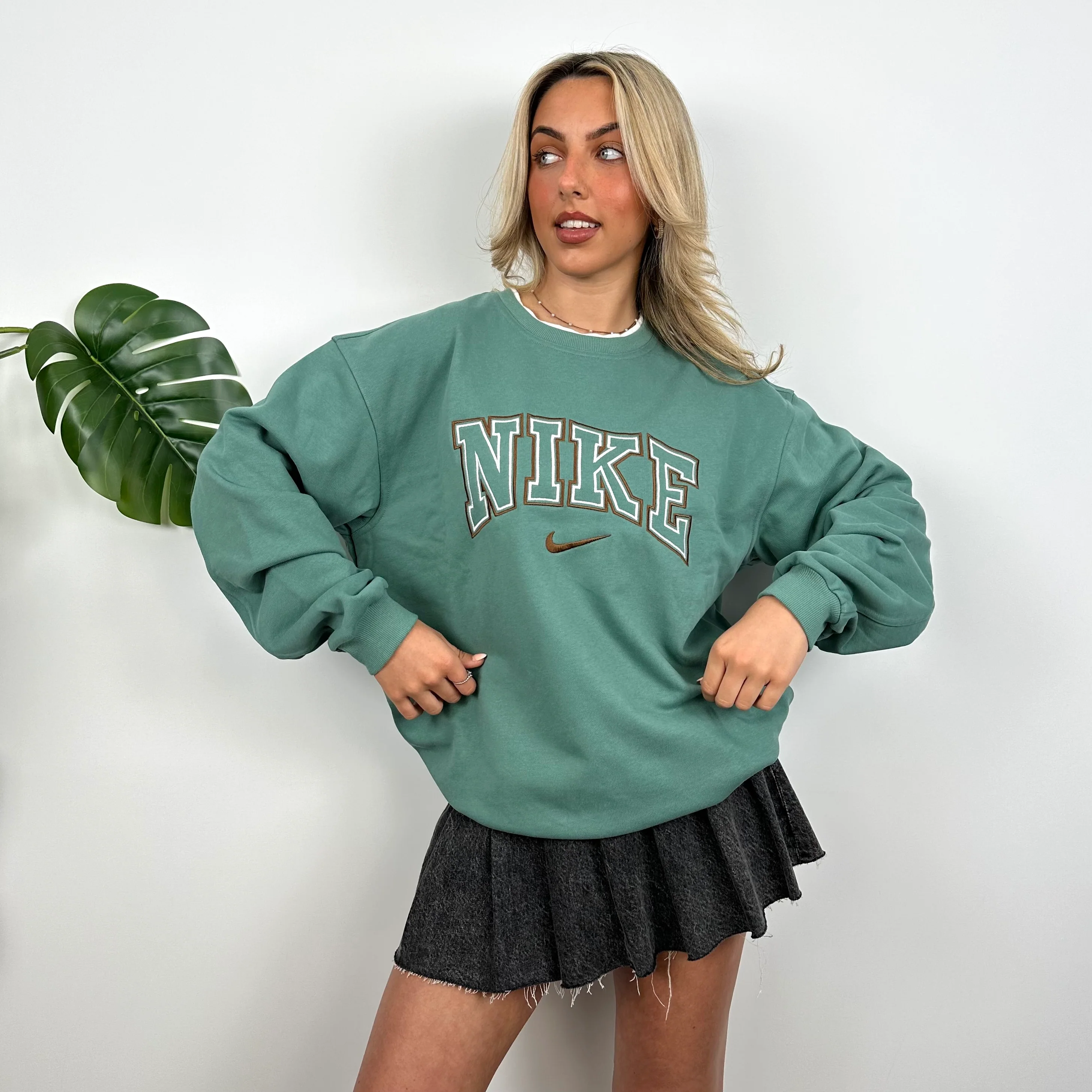 Nike Green Embroidered Spell Out Sweatshirt (L) - Image 5