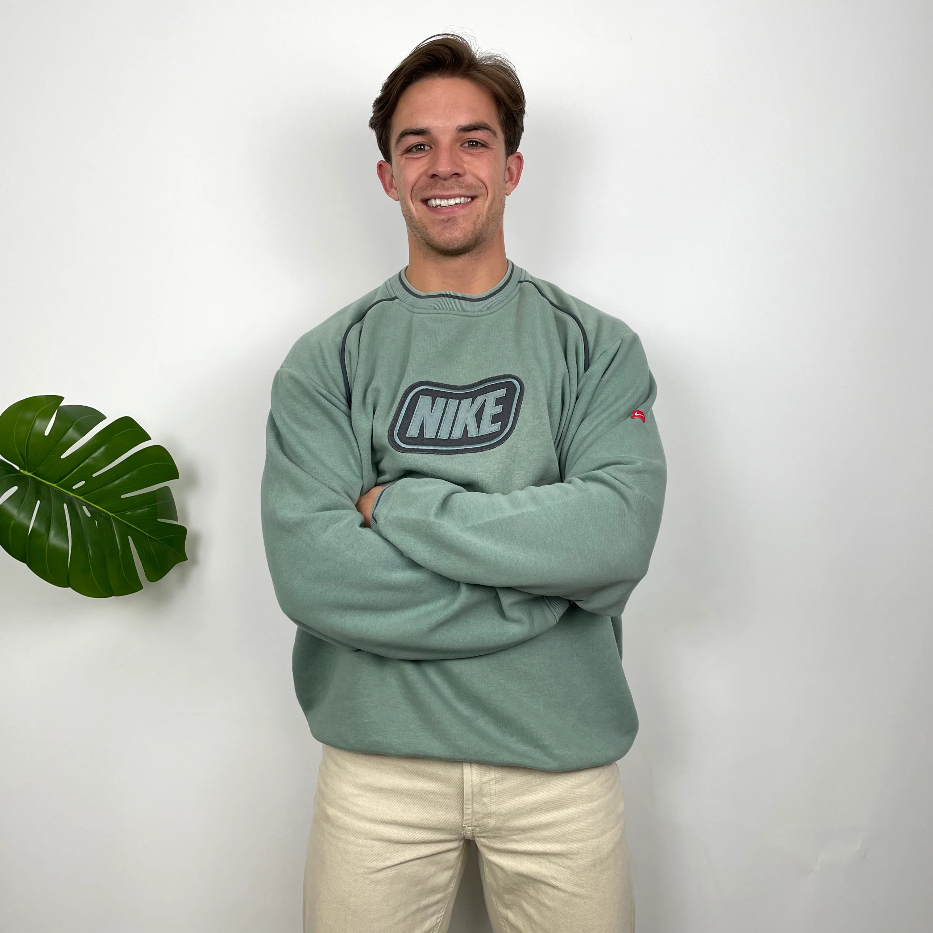 Nike Green Embroidered Spell Out Sweatshirt (XL) - Image 5