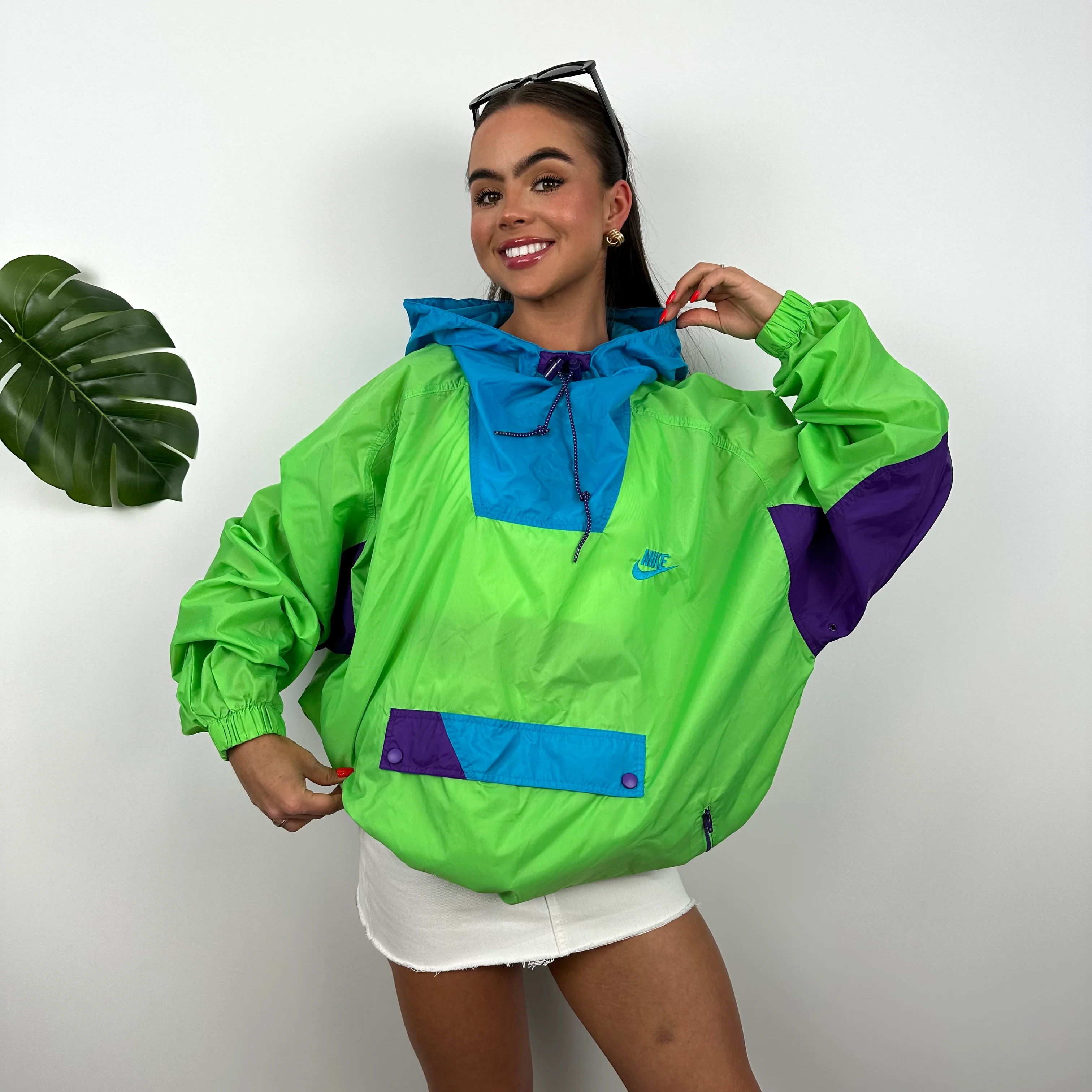 Nike Green Embroidered Spell Out Windbreaker Jacket (L) - Image 4