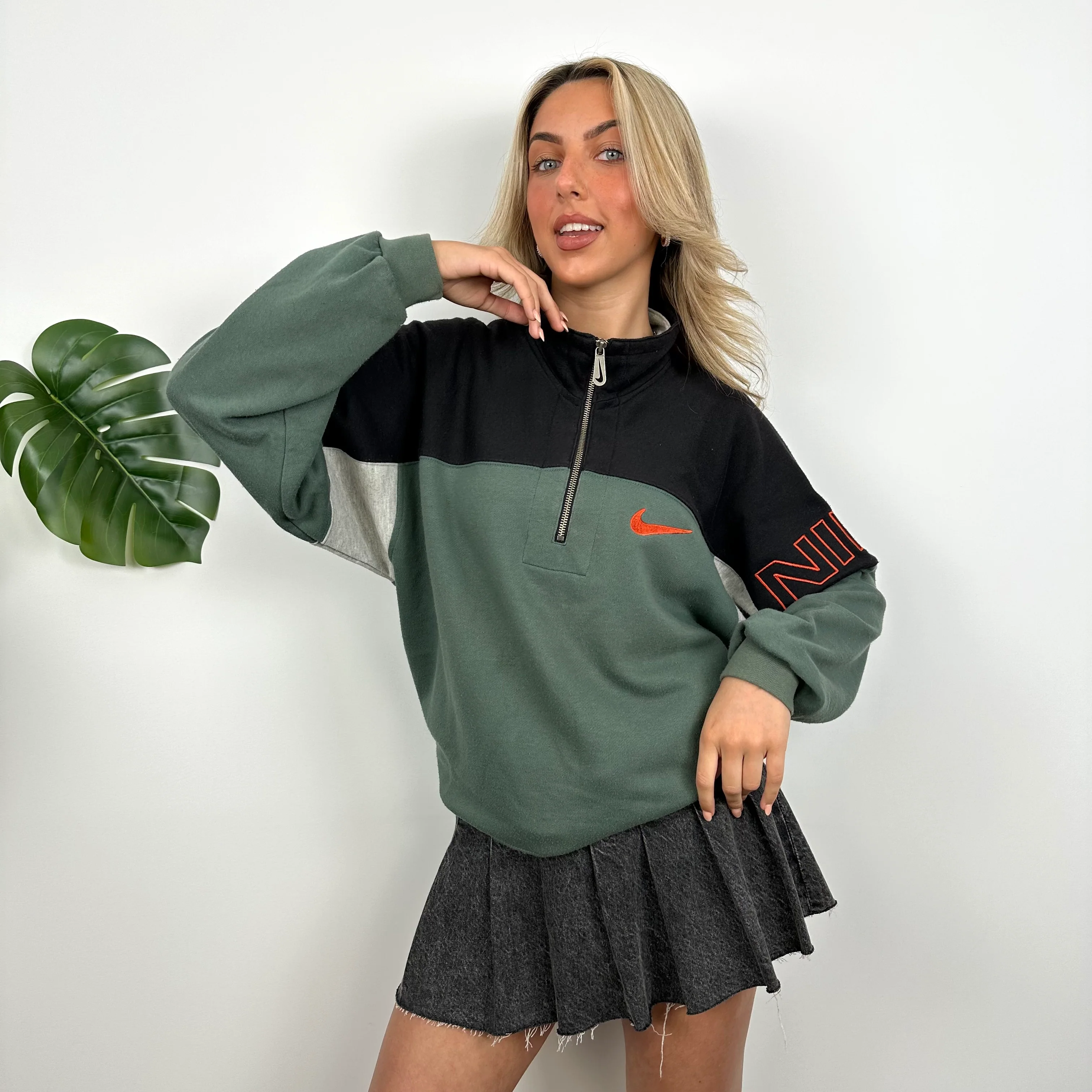 Nike Green Embroidered Swoosh Quarter Zip (M) - Image 4
