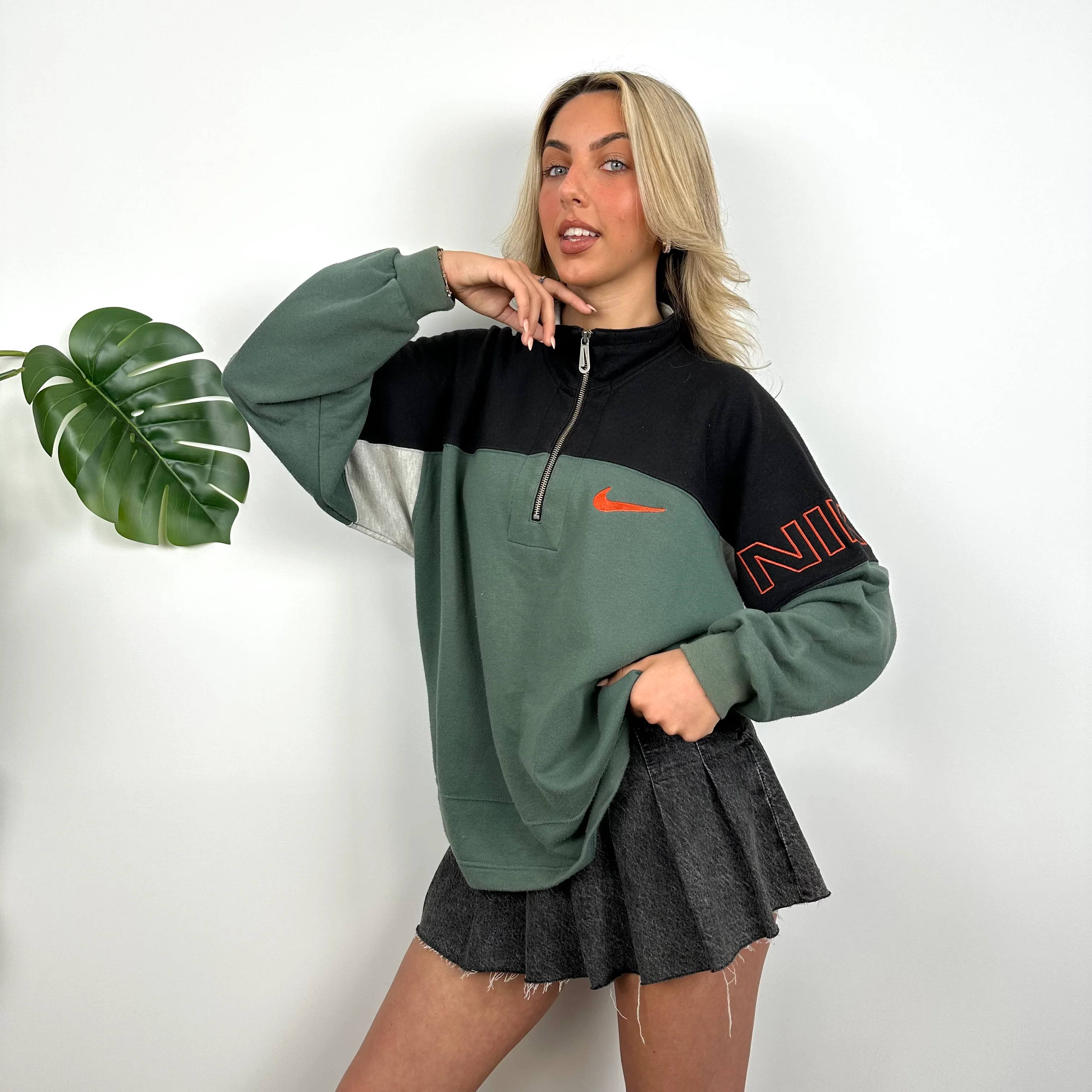 Nike Green Embroidered Swoosh Quarter Zip (M) - Image 6
