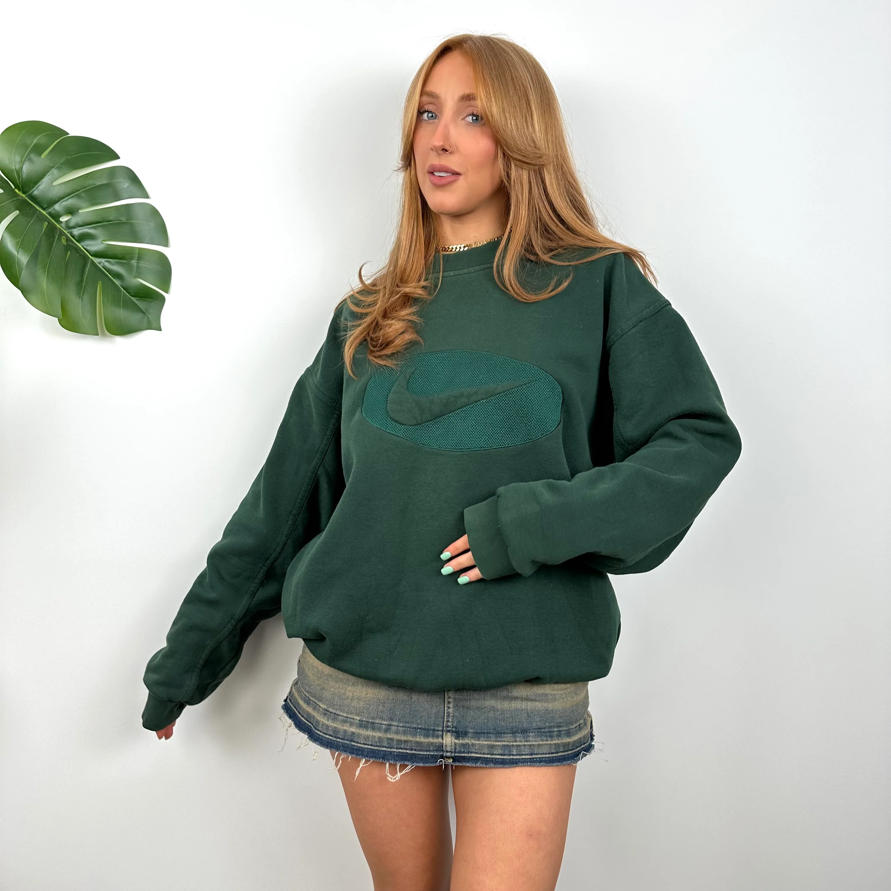 Nike Green Embroidered Swoosh Sweatshirt (L) - Image 5