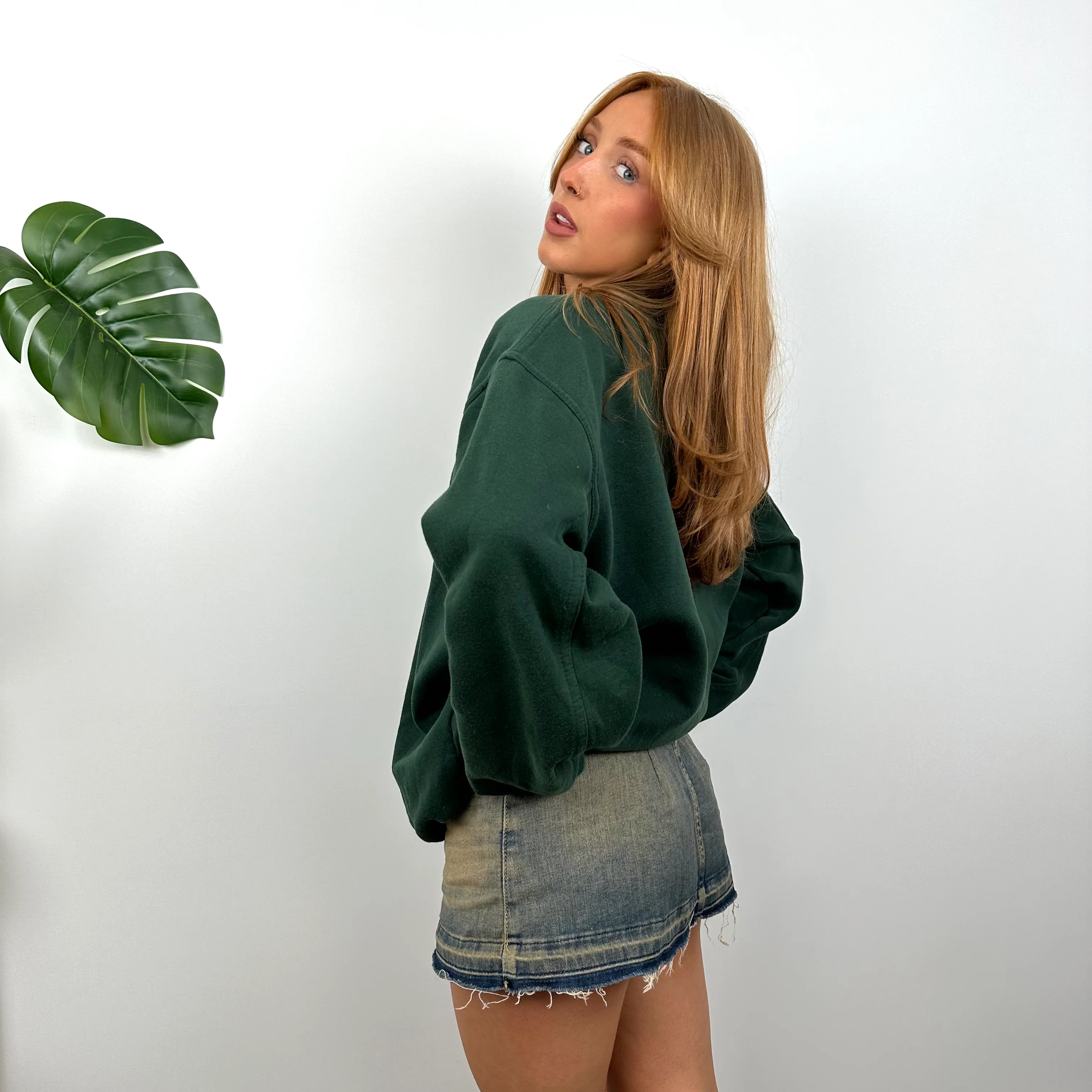 Nike Green Embroidered Swoosh Sweatshirt (L) - Image 6