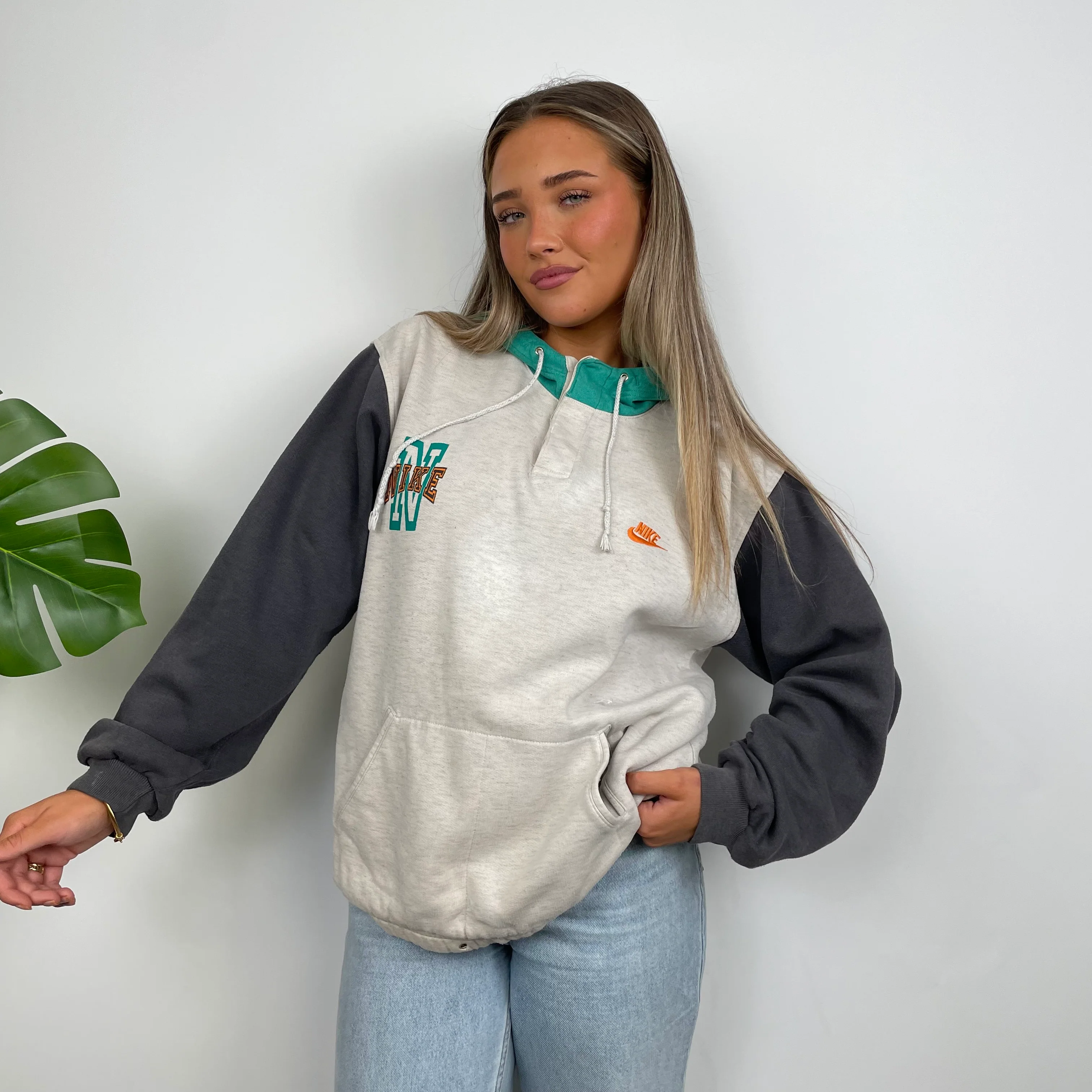 Nike Grey Embroidered Nike Hoodie (L) - Image 10