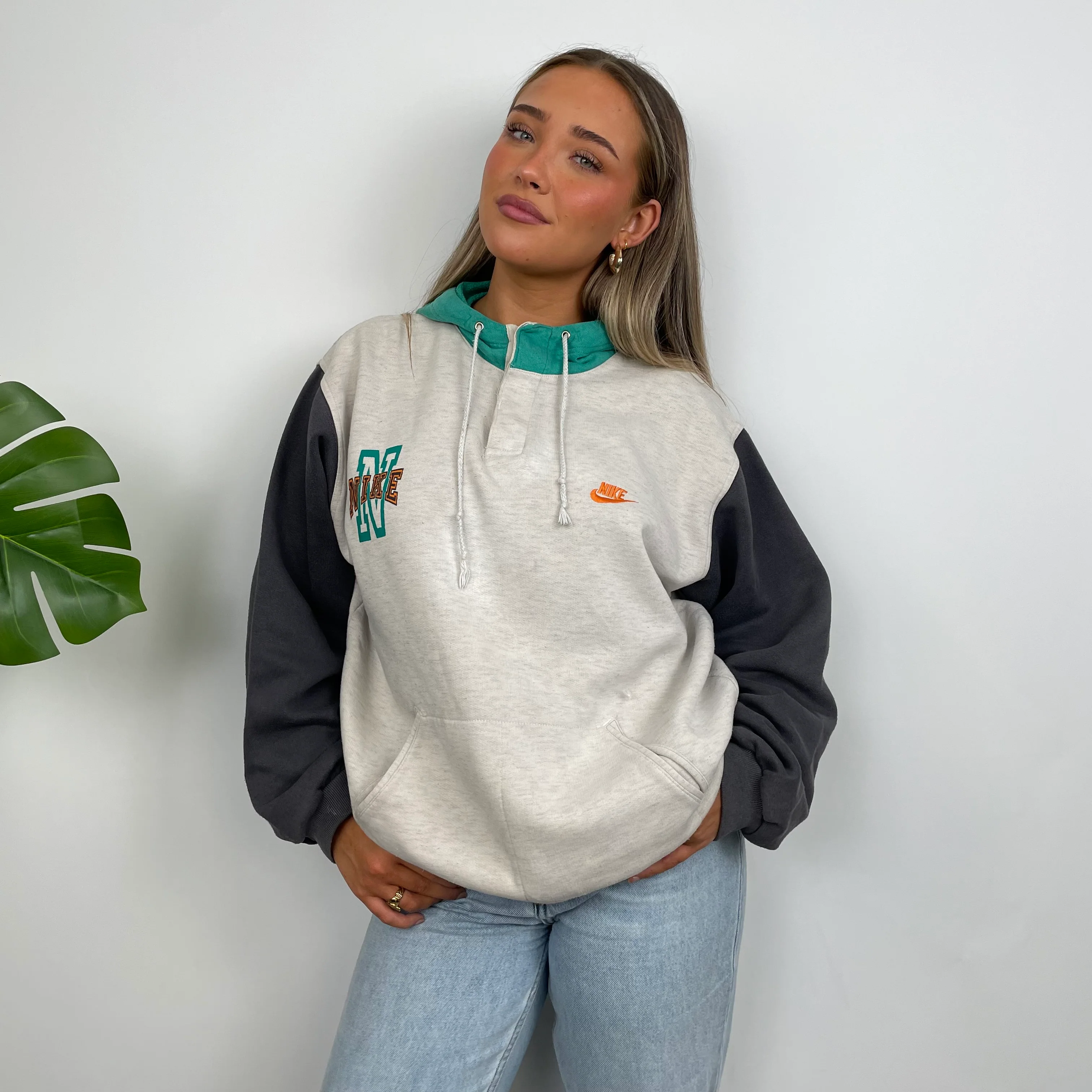Nike Grey Embroidered Nike Hoodie (L) - Image 13