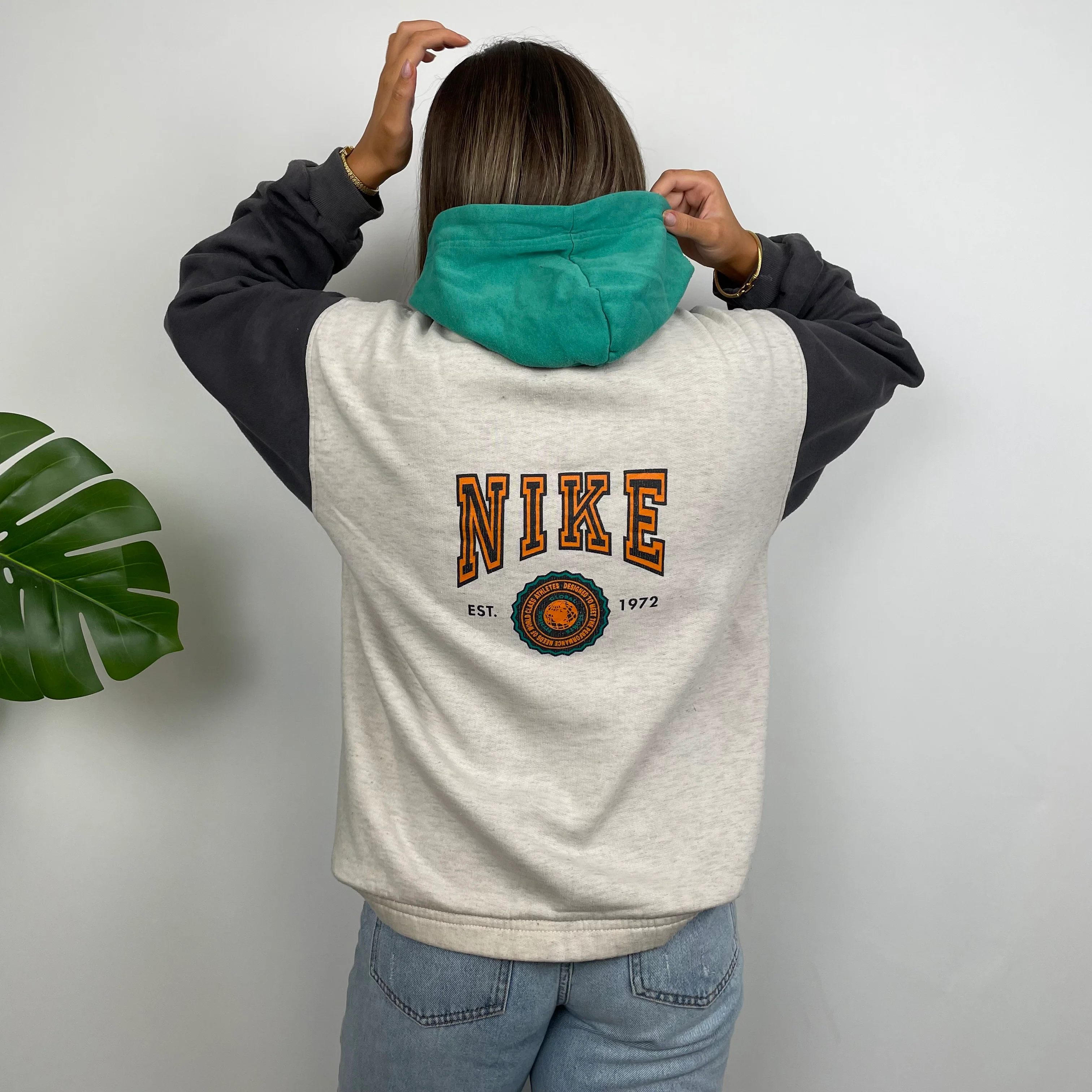 Nike Grey Embroidered Nike Hoodie (L) - Image 14