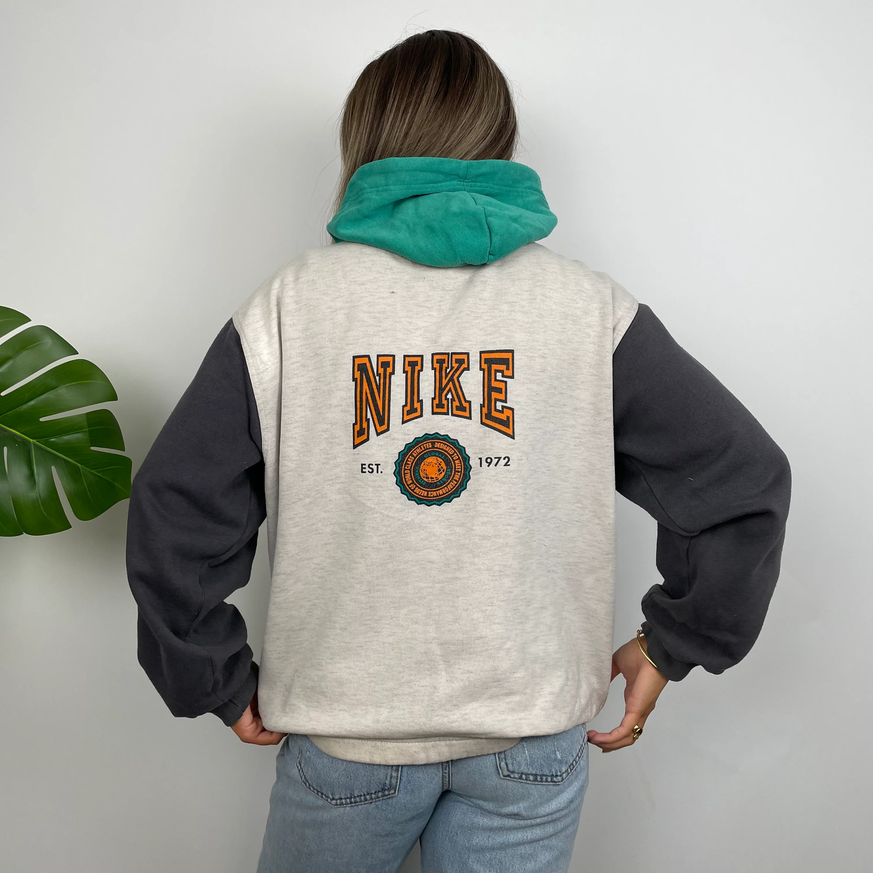 Nike Grey Embroidered Nike Hoodie (L) - Image 6