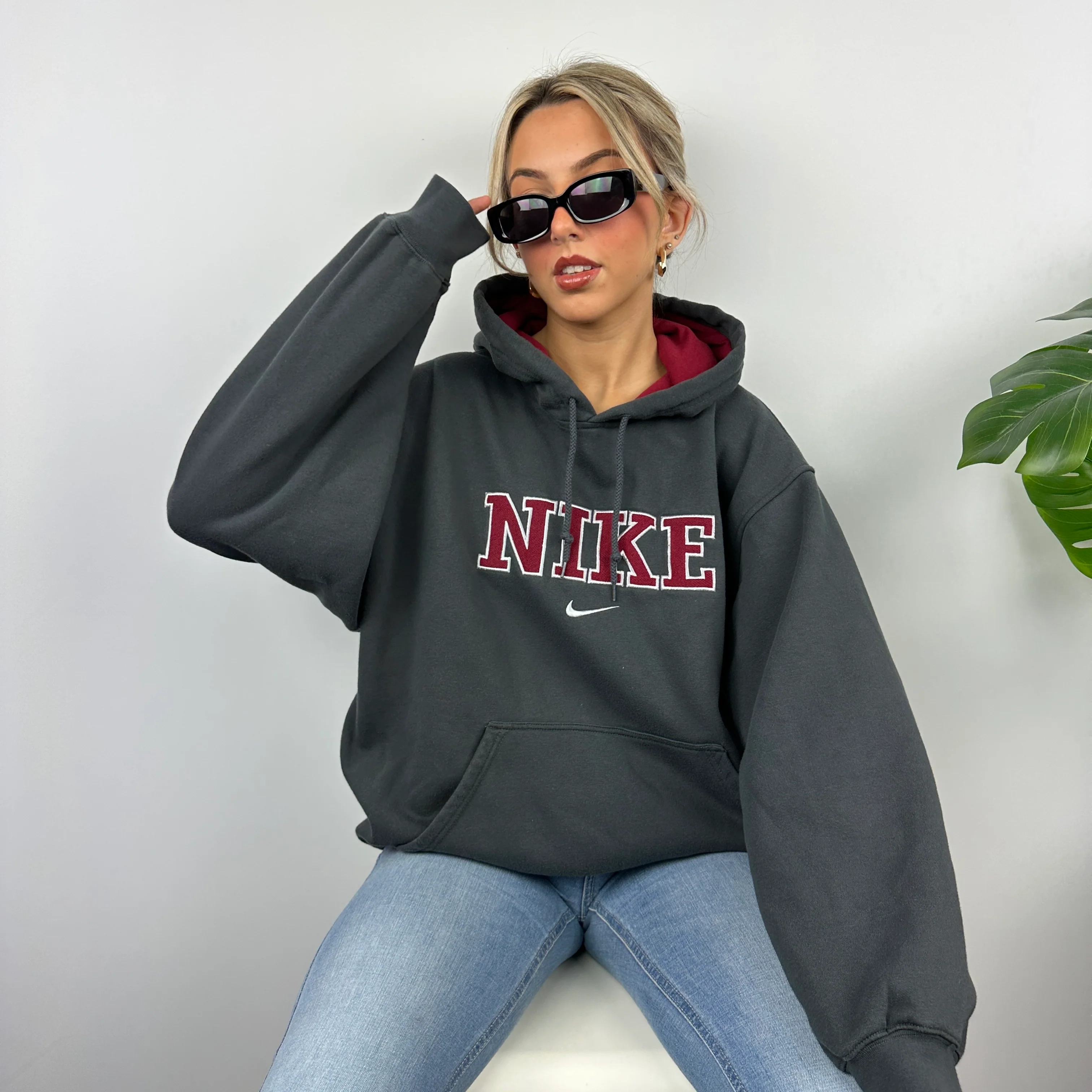 Nike Grey Embroidered Spell Out Hoodie (M) - Image 5