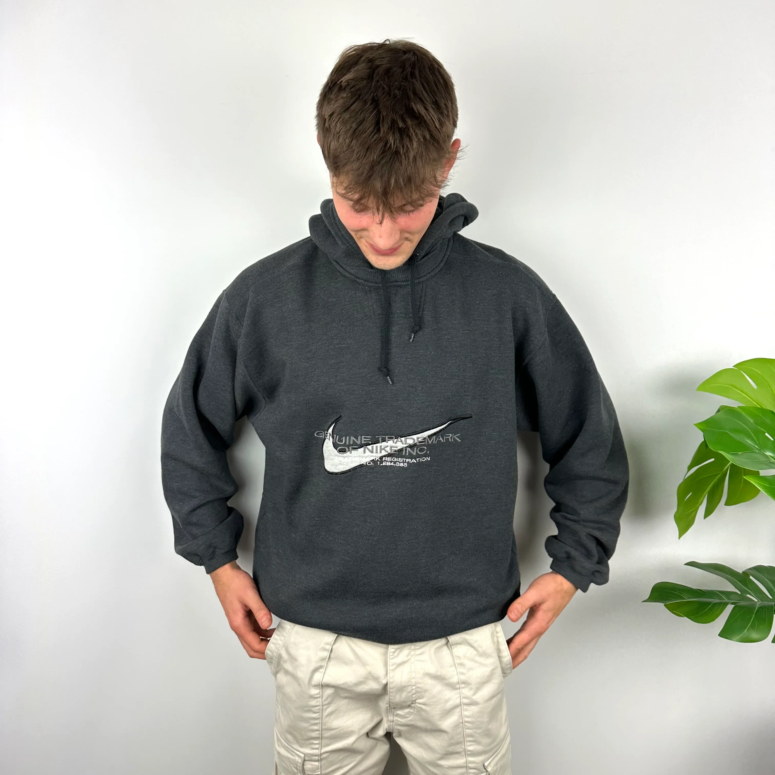 Nike Grey Embroidered Spell Out Hoodie (L) - Image 4