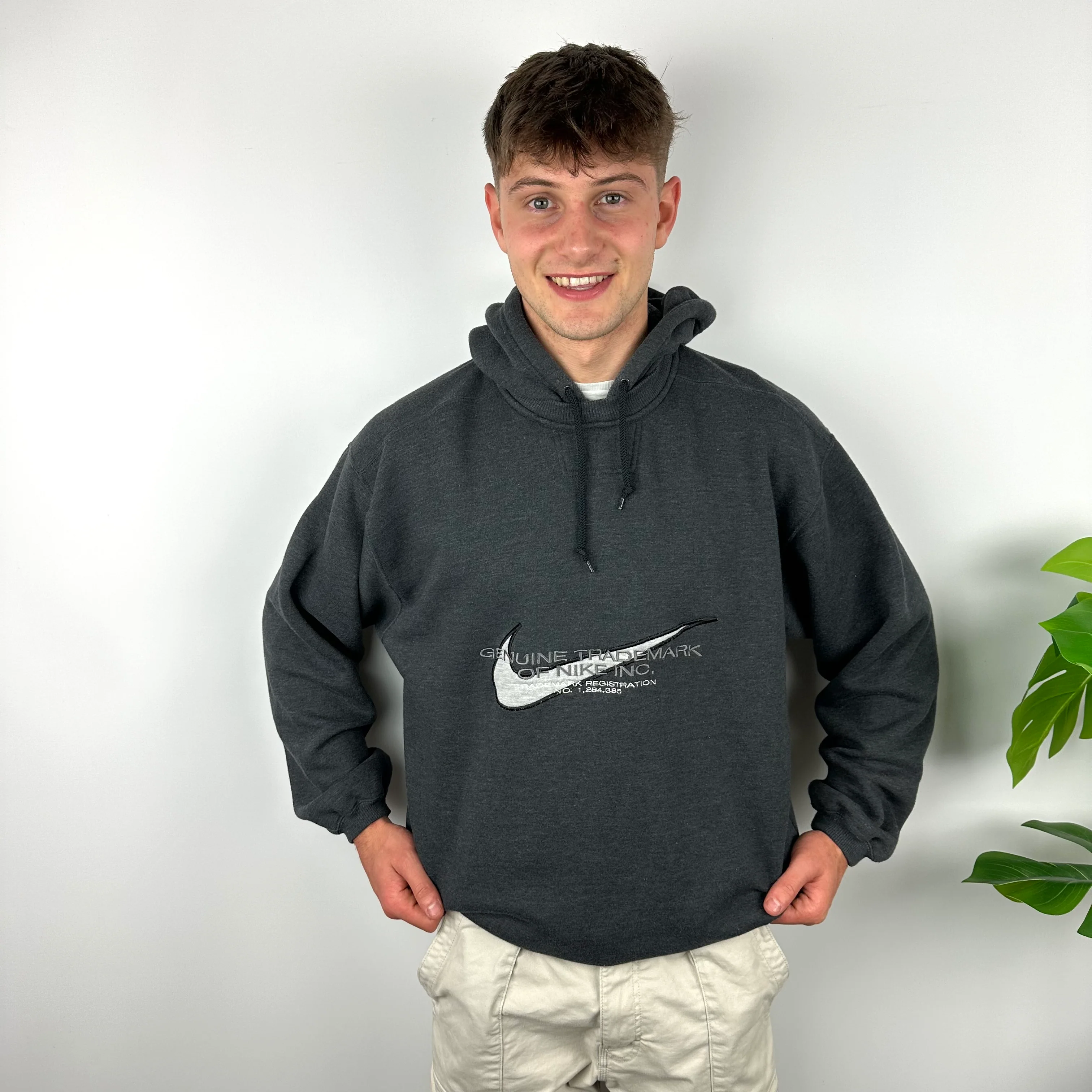 Nike Grey Embroidered Spell Out Hoodie (L) - Image 5