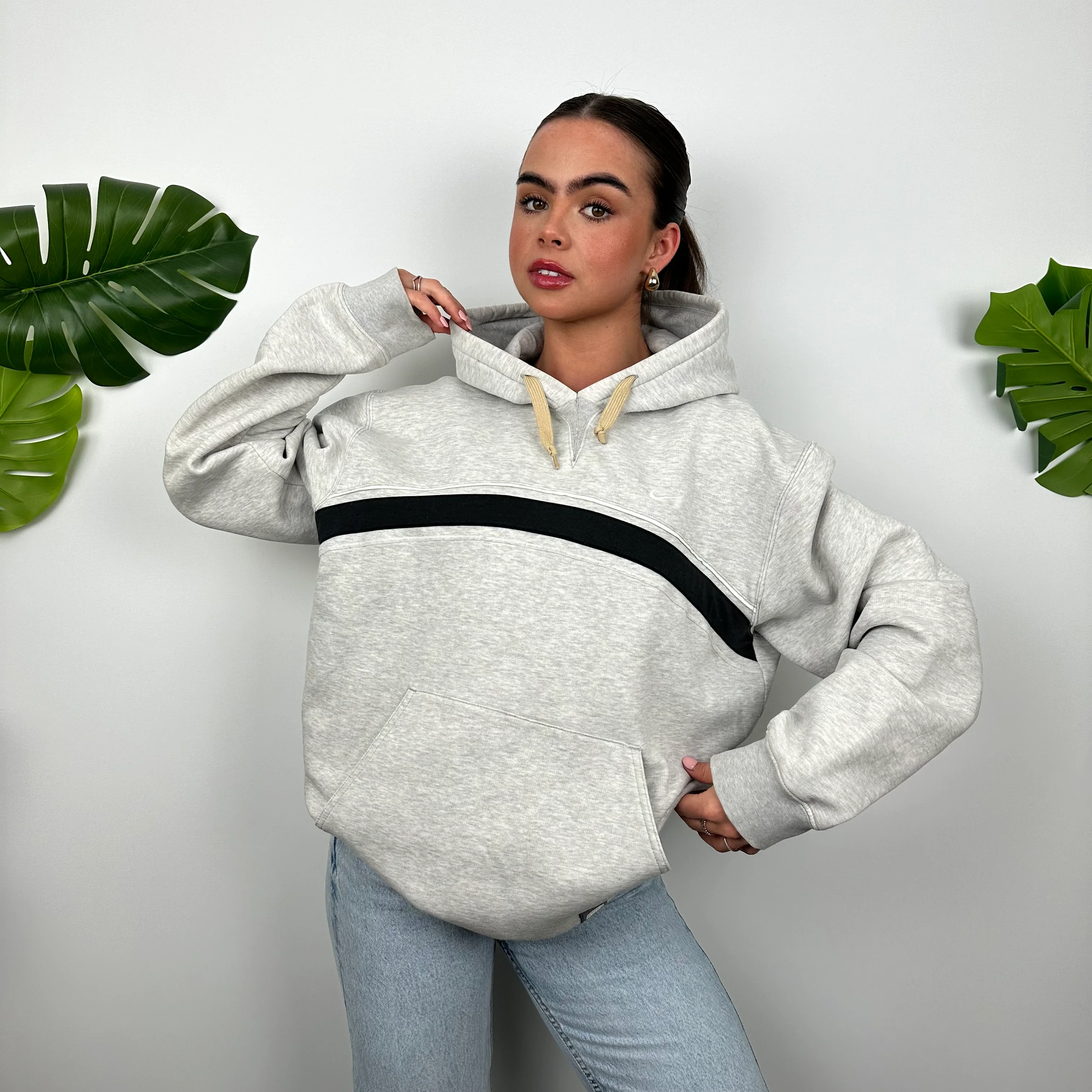 Nike Grey Embroidered Spell Out Hoodie (M) - Image 3