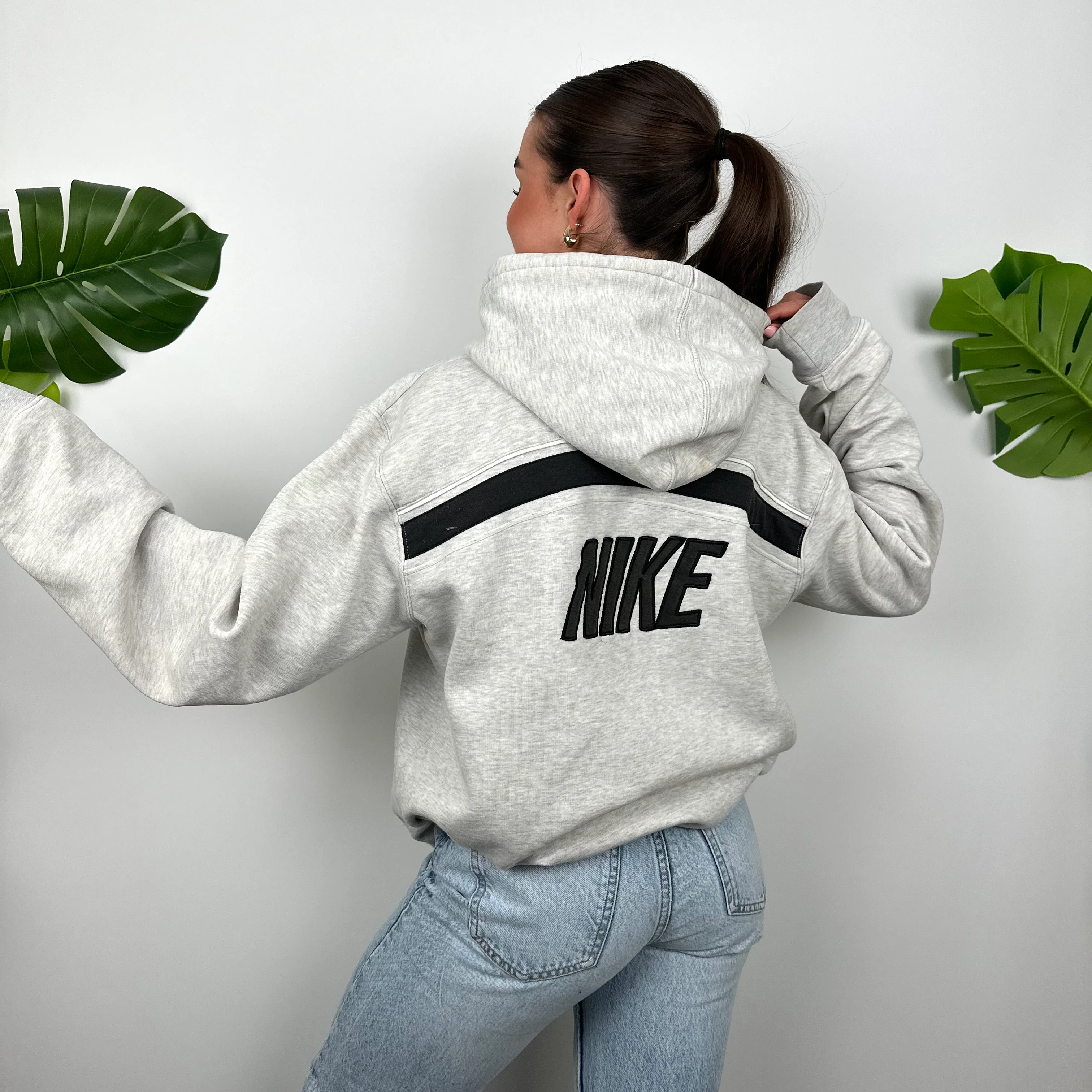 Nike Grey Embroidered Spell Out Hoodie (M) - Image 4
